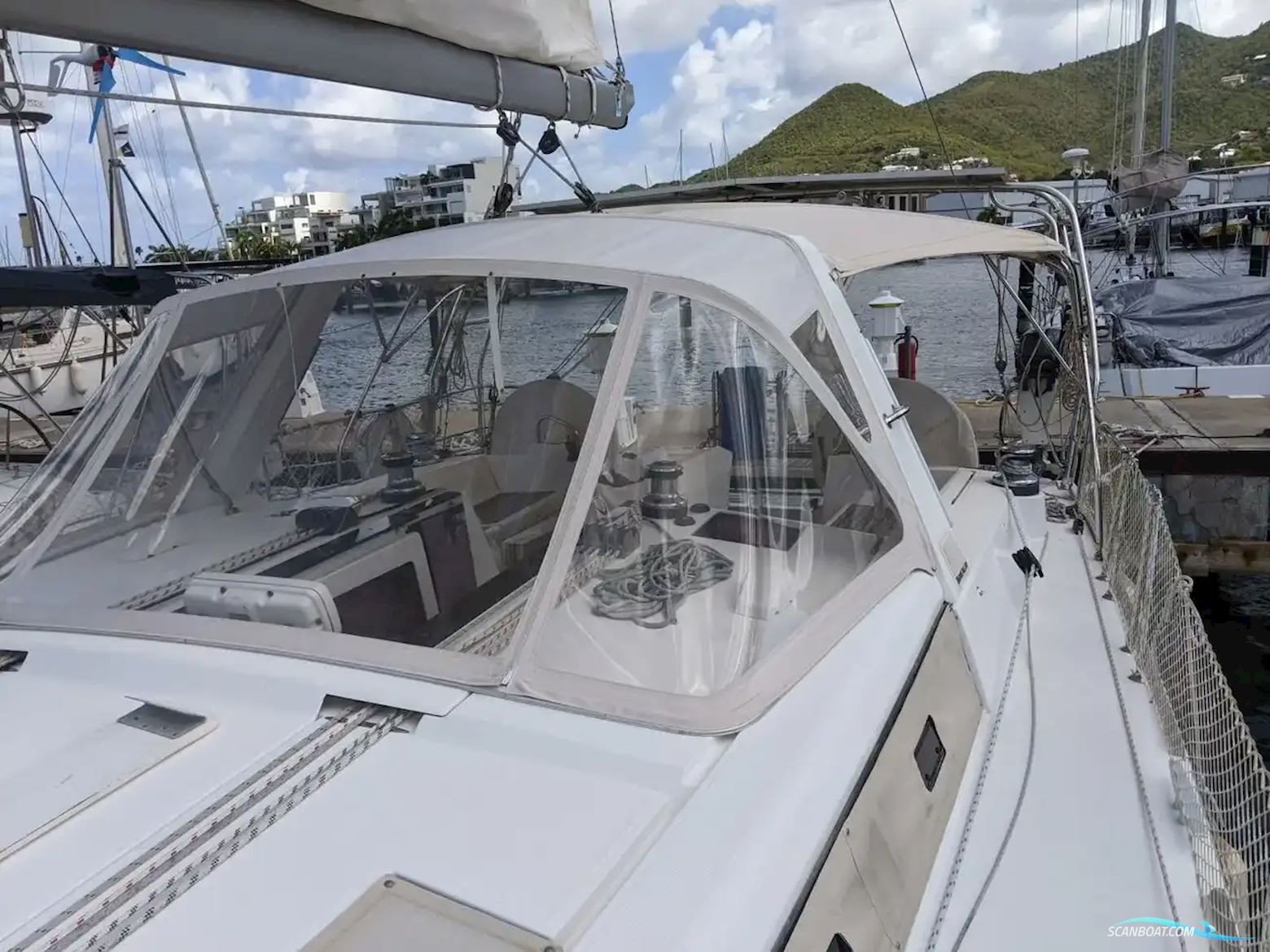Beneteau Oceanis 48