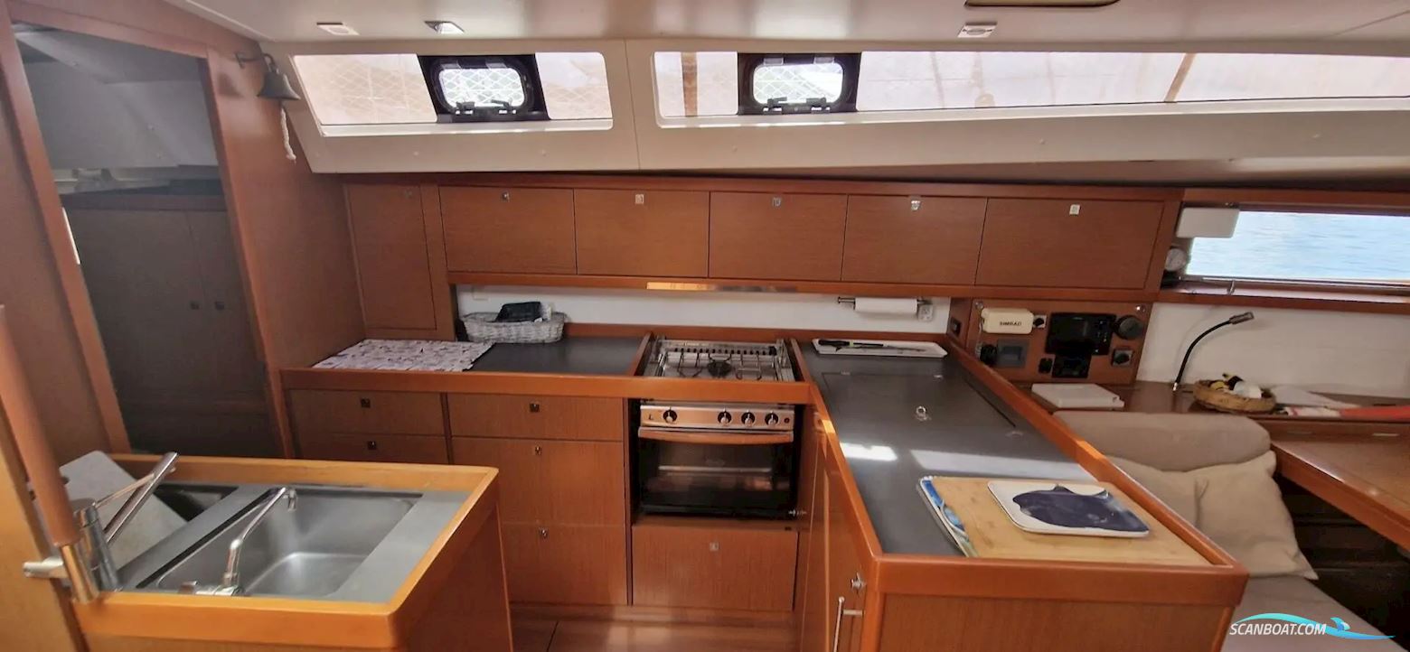 Beneteau Oceanis 48
