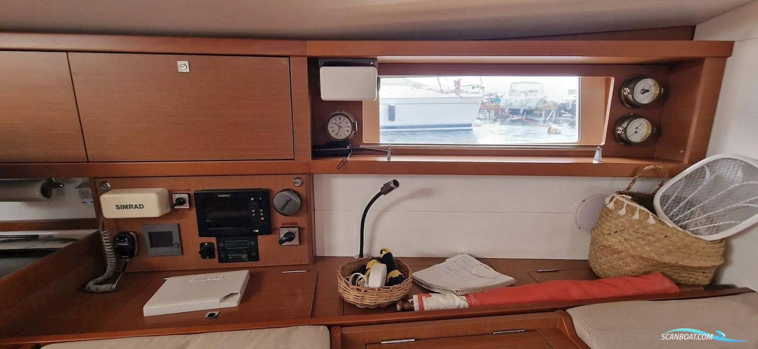 Beneteau Oceanis 48