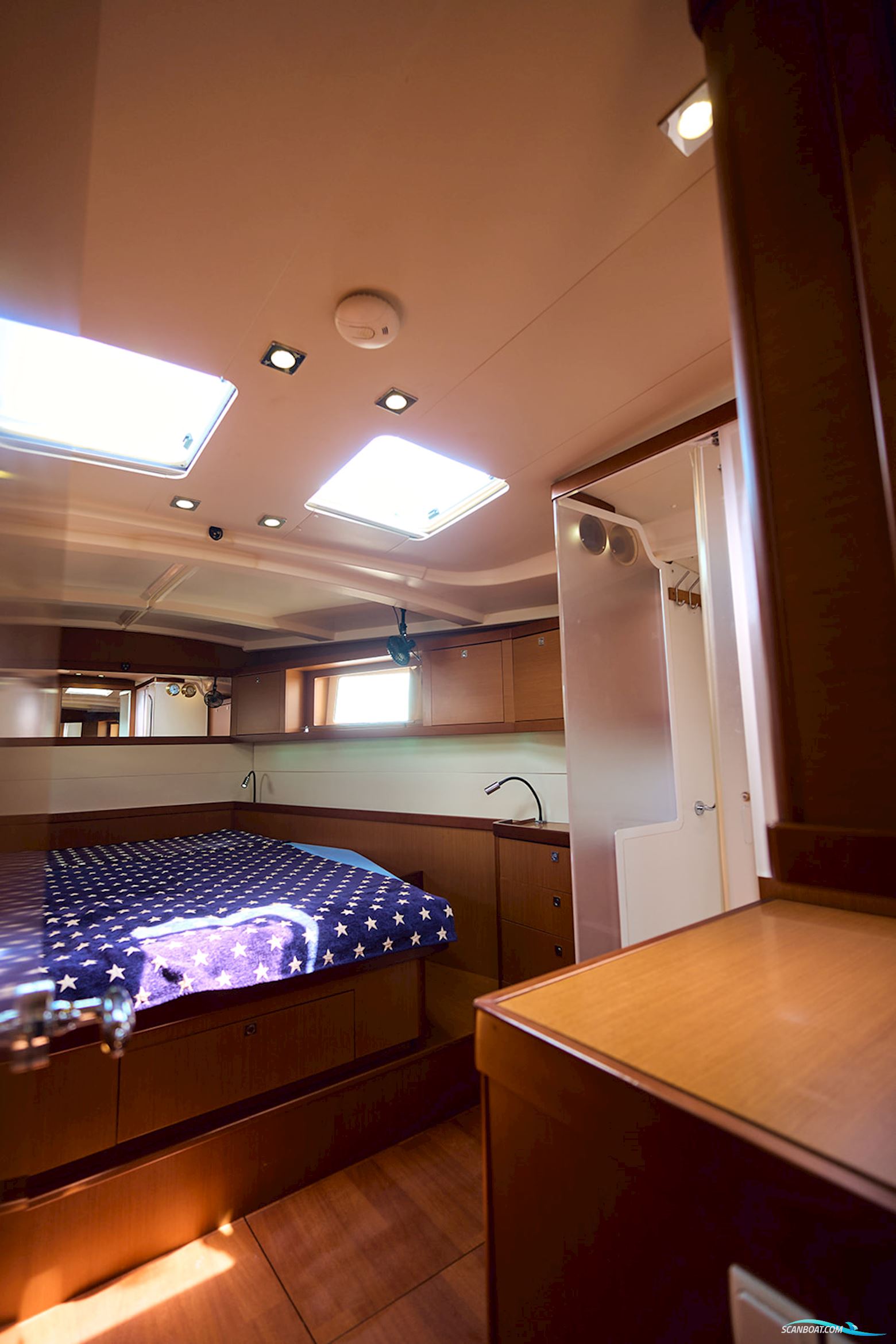 Bénéteau Oceanis 48