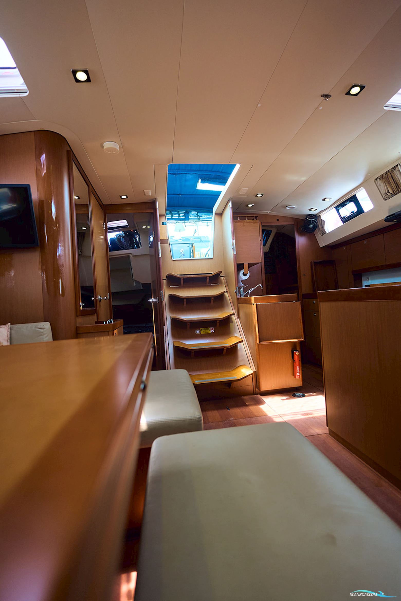 Bénéteau Oceanis 48