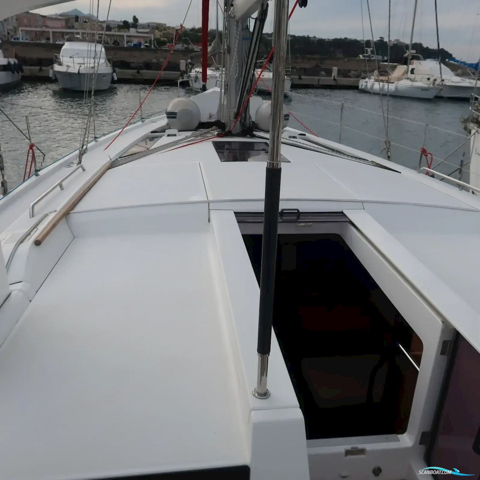 Beneteau Oceanis 51.1