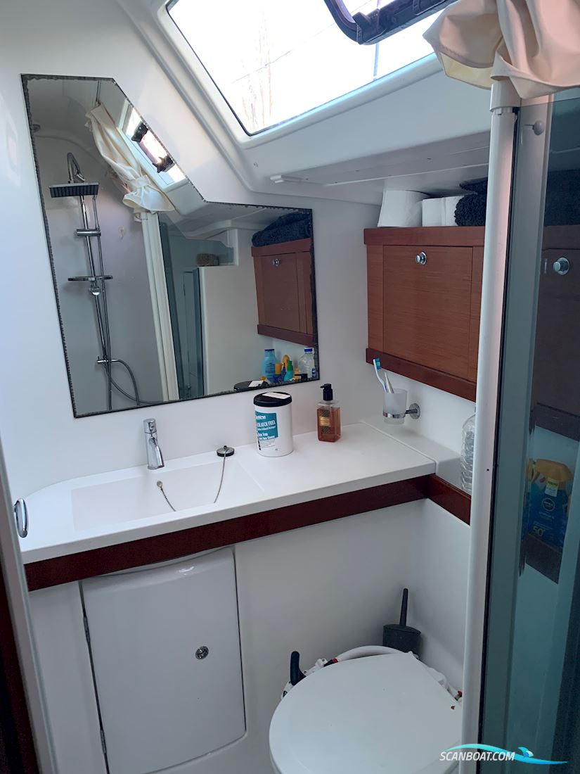 Beneteau Oceanis 54