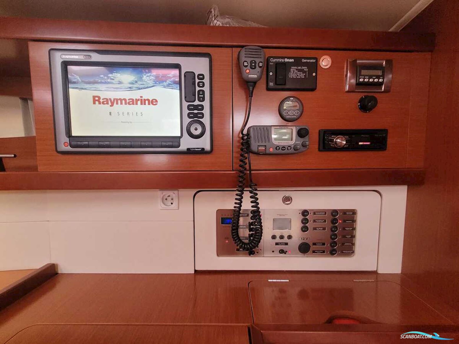 Beneteau Oceanis 54