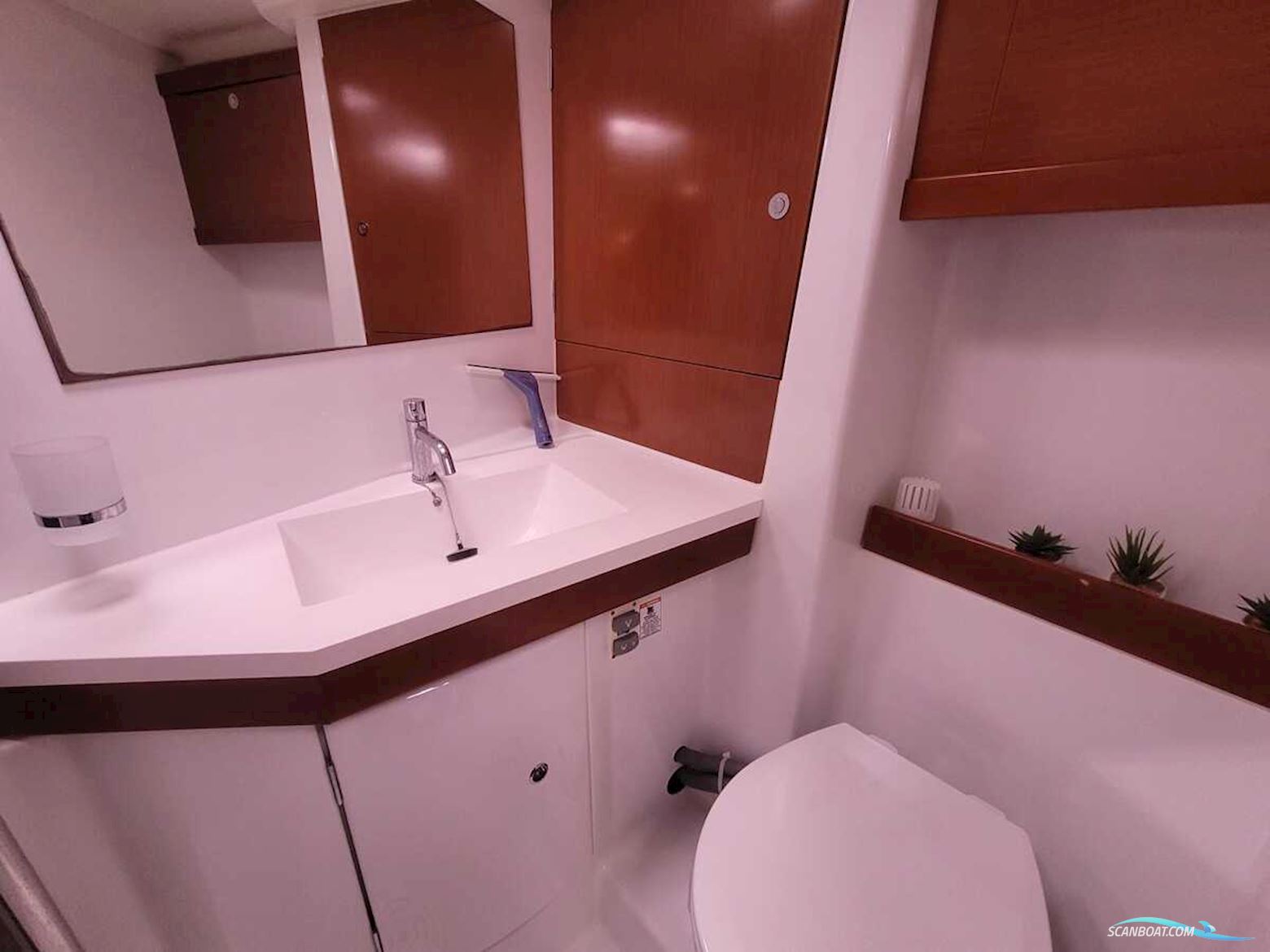 Beneteau Oceanis 54