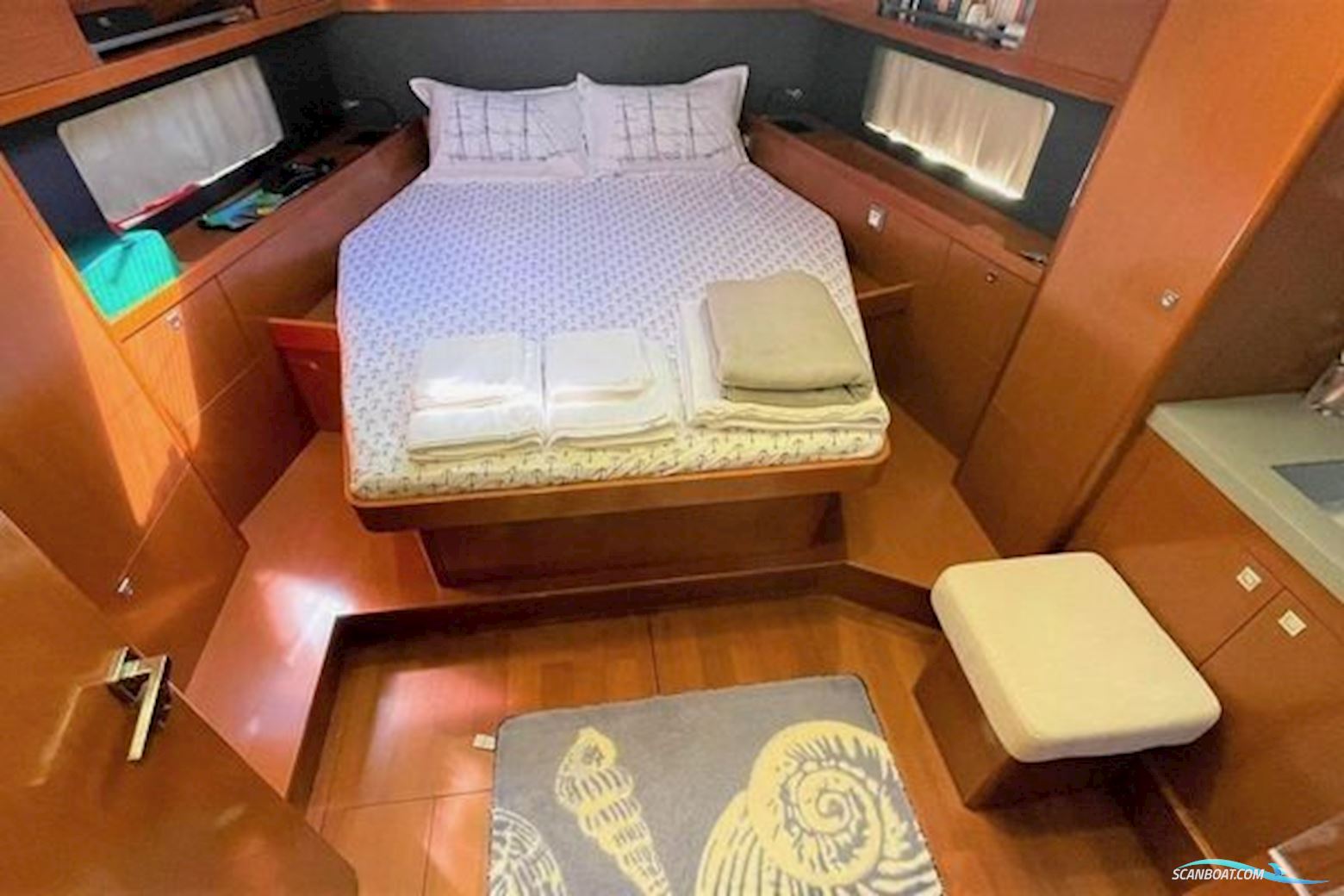 Beneteau Oceanis 55