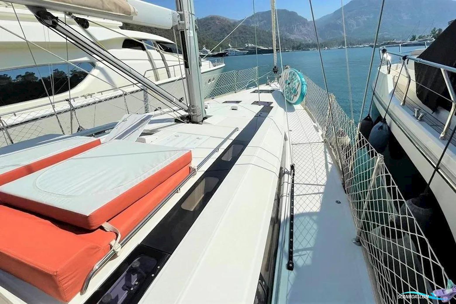 Beneteau Oceanis 55