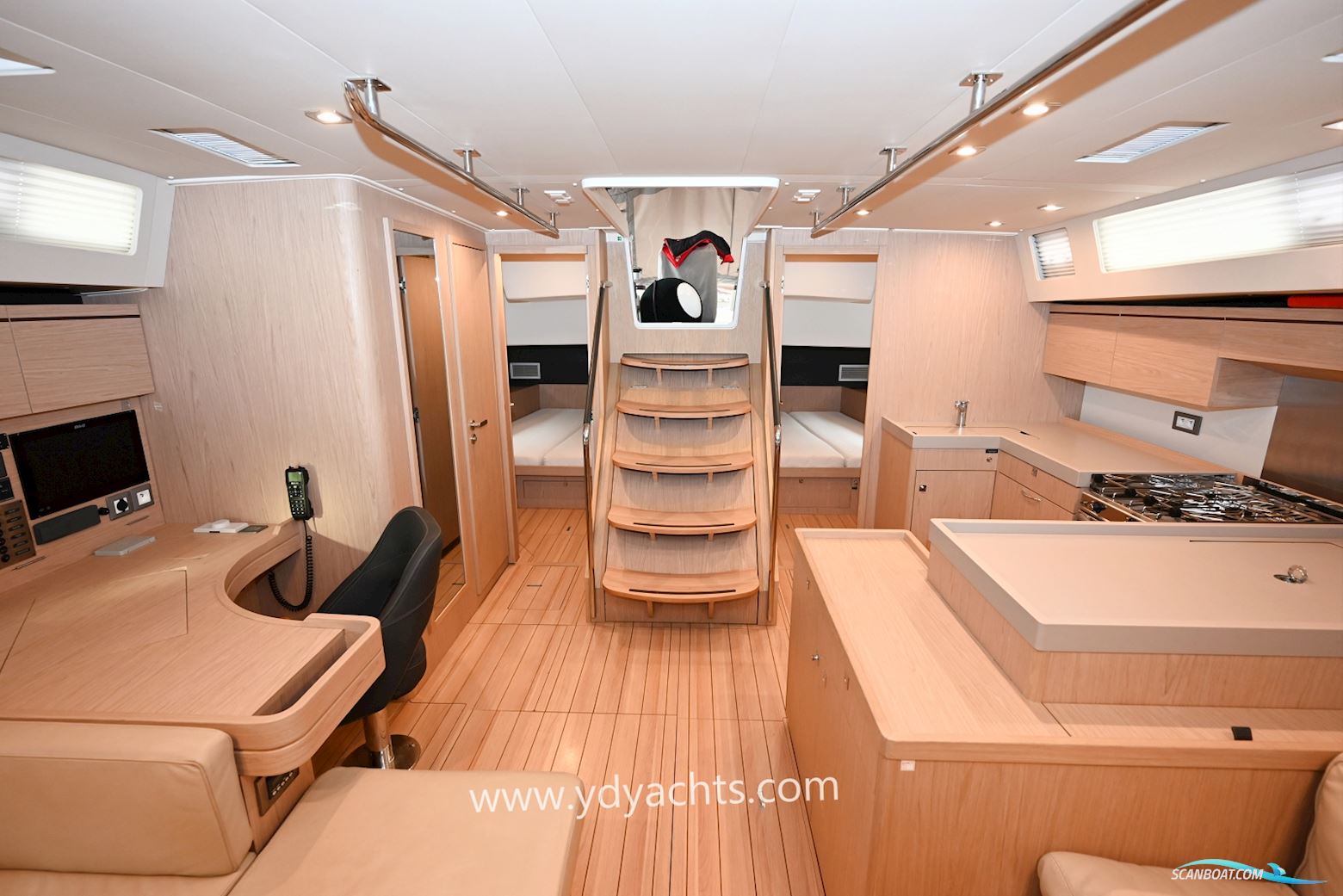 Beneteau Oceanis 55.1 Owner's Version