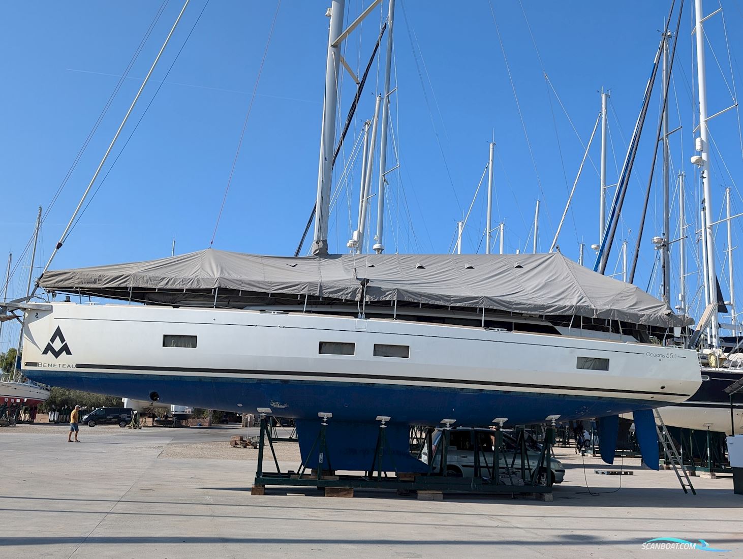 Beneteau Oceanis 55.1 Owner's Version