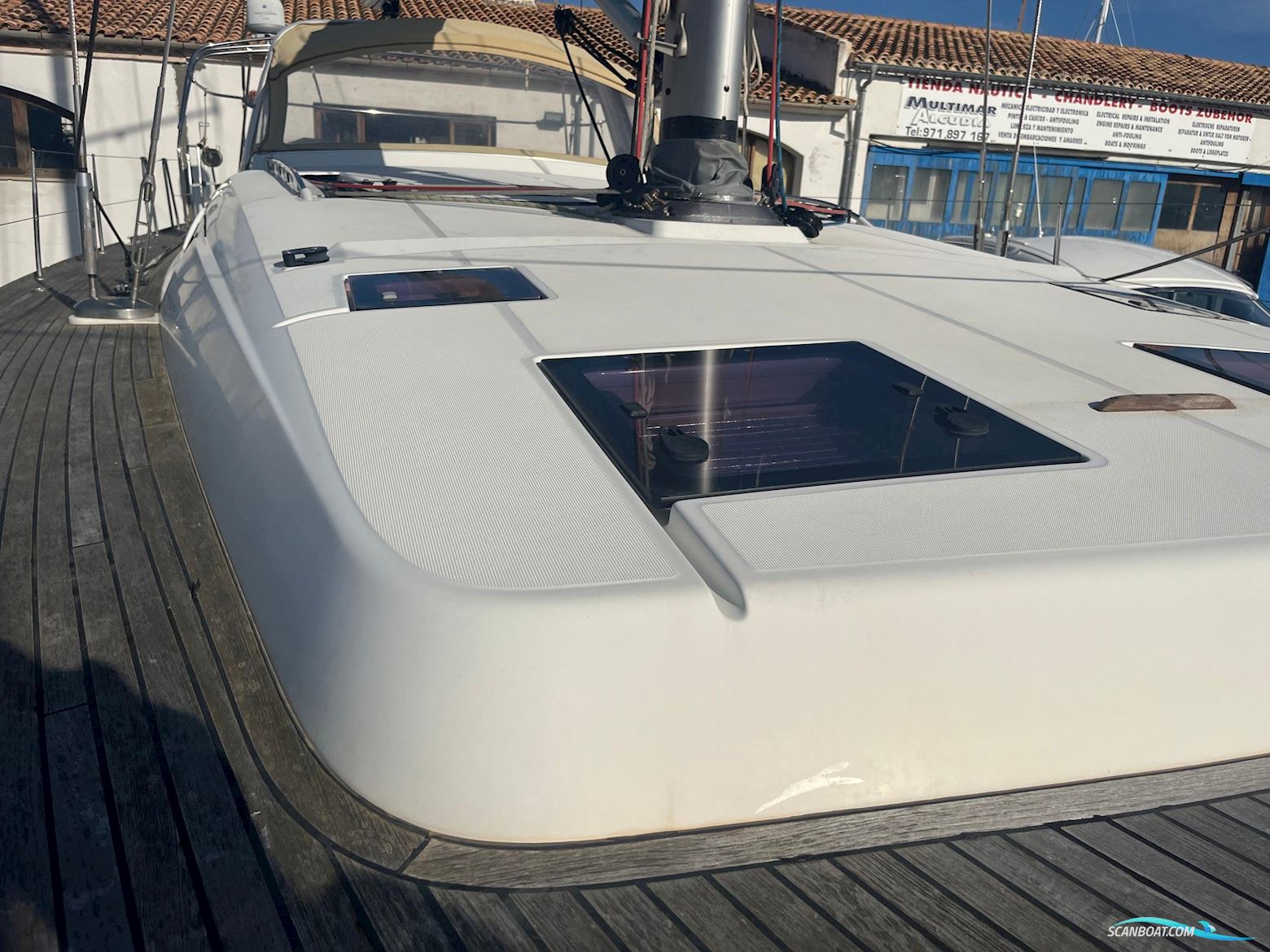 Beneteau Oceanis 58