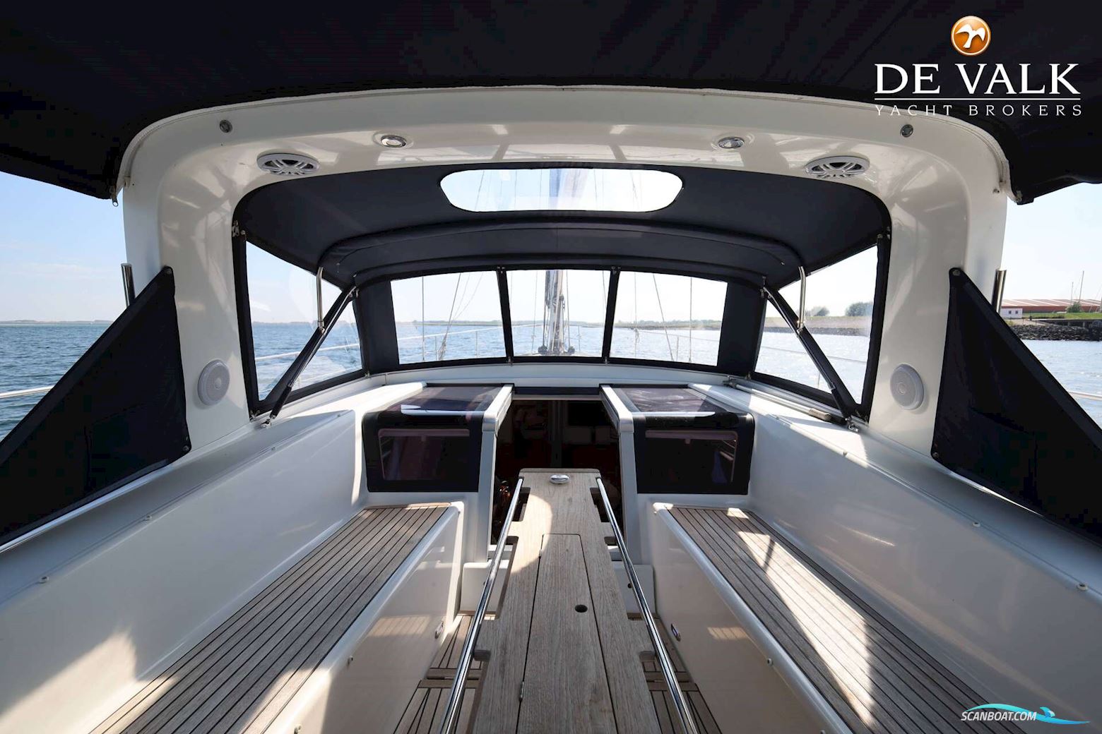 Beneteau Oceanis 58