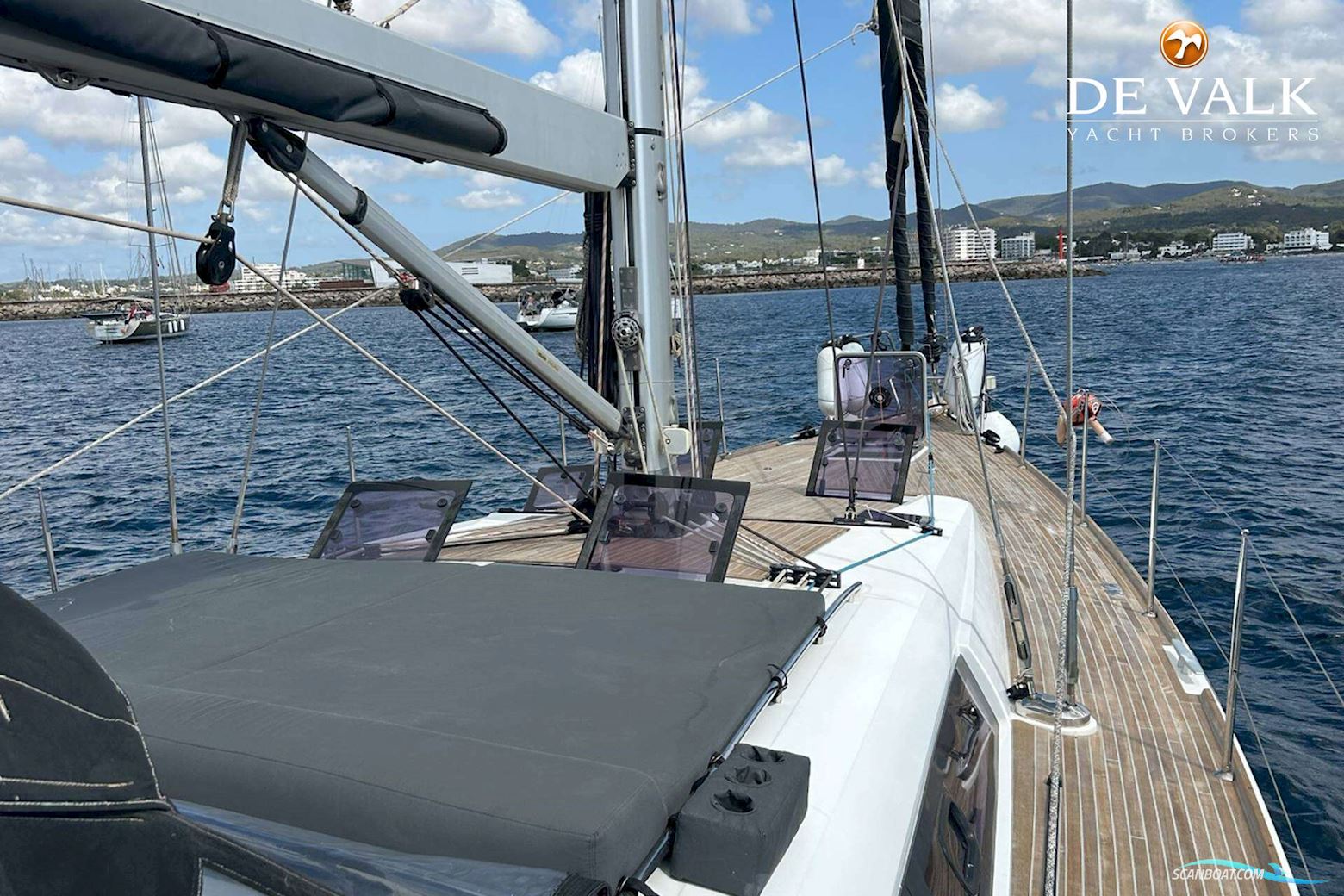 Beneteau Oceanis 60