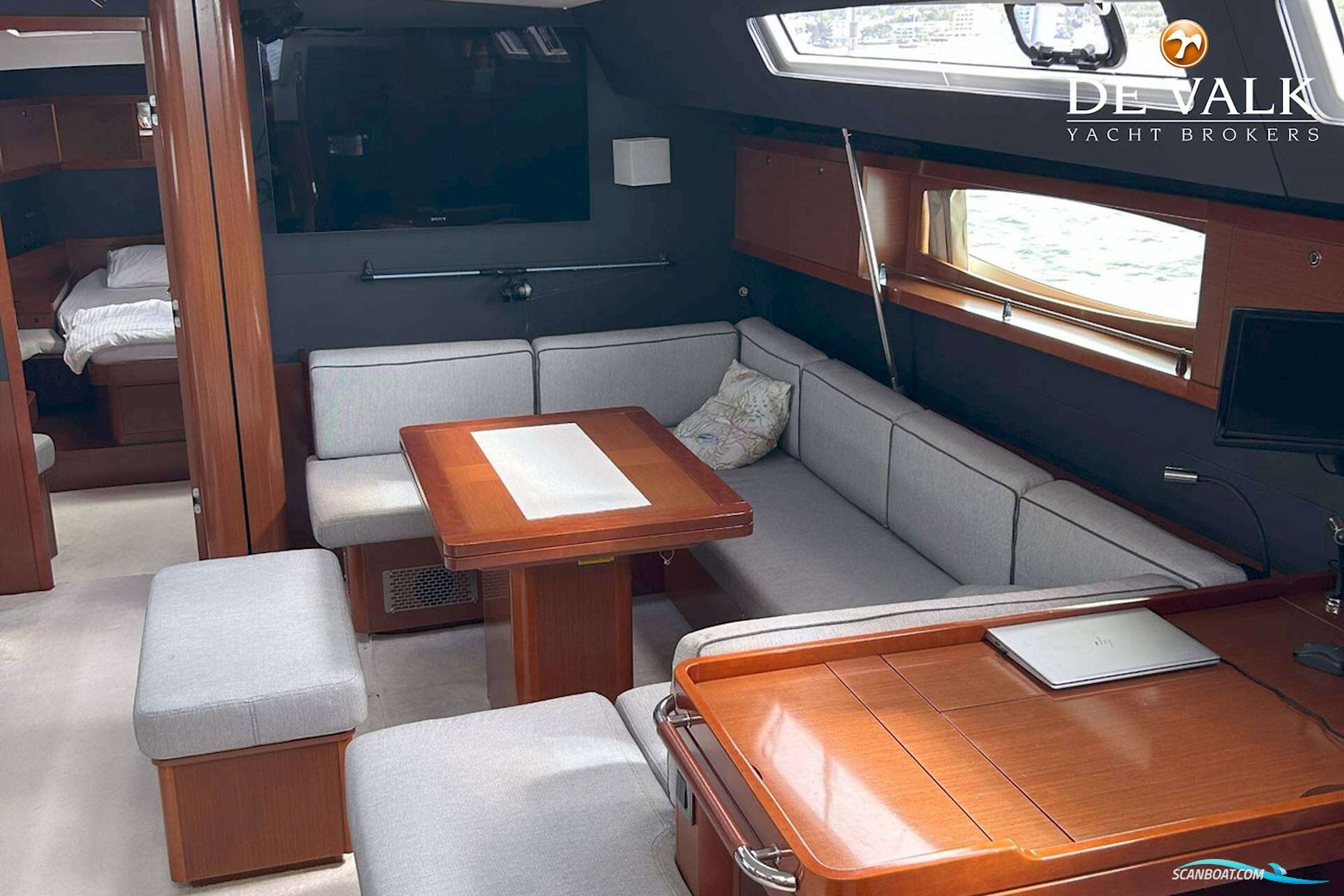 Beneteau Oceanis 60