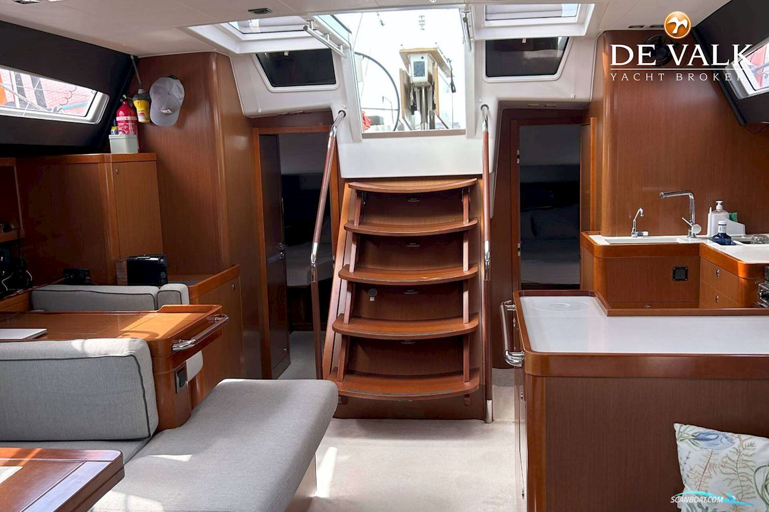 Beneteau Oceanis 60