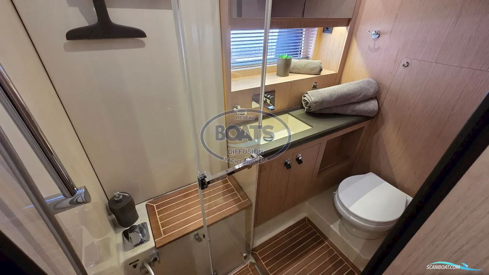 Beneteau Oceanis 62