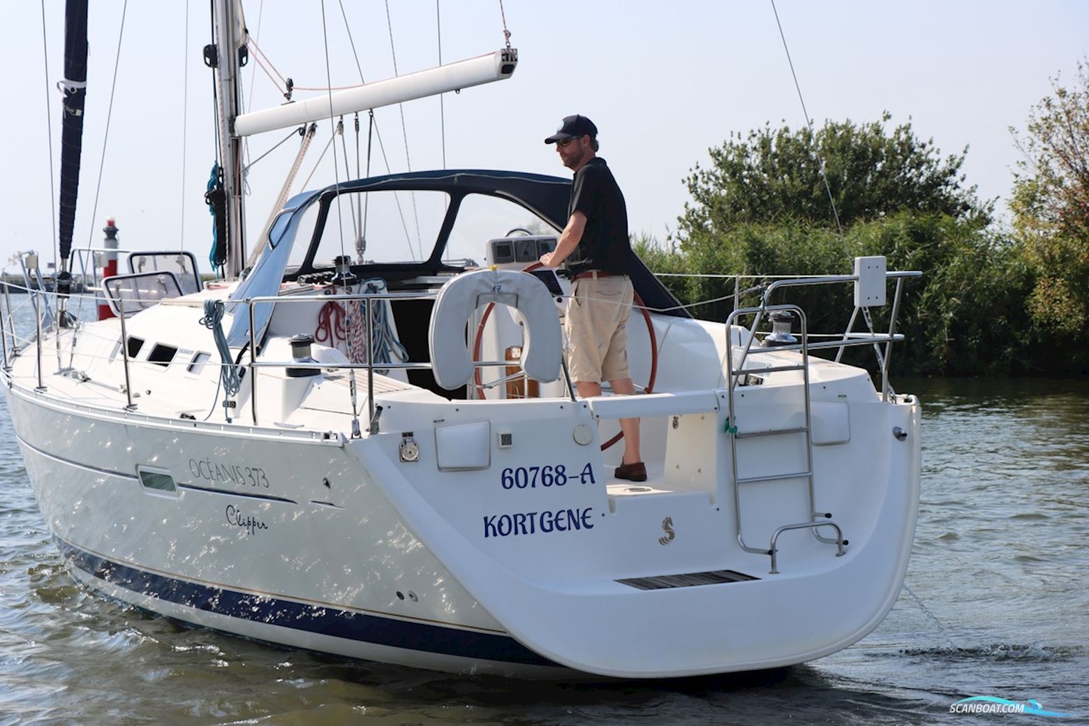 Beneteau Oceanis Clipper 373