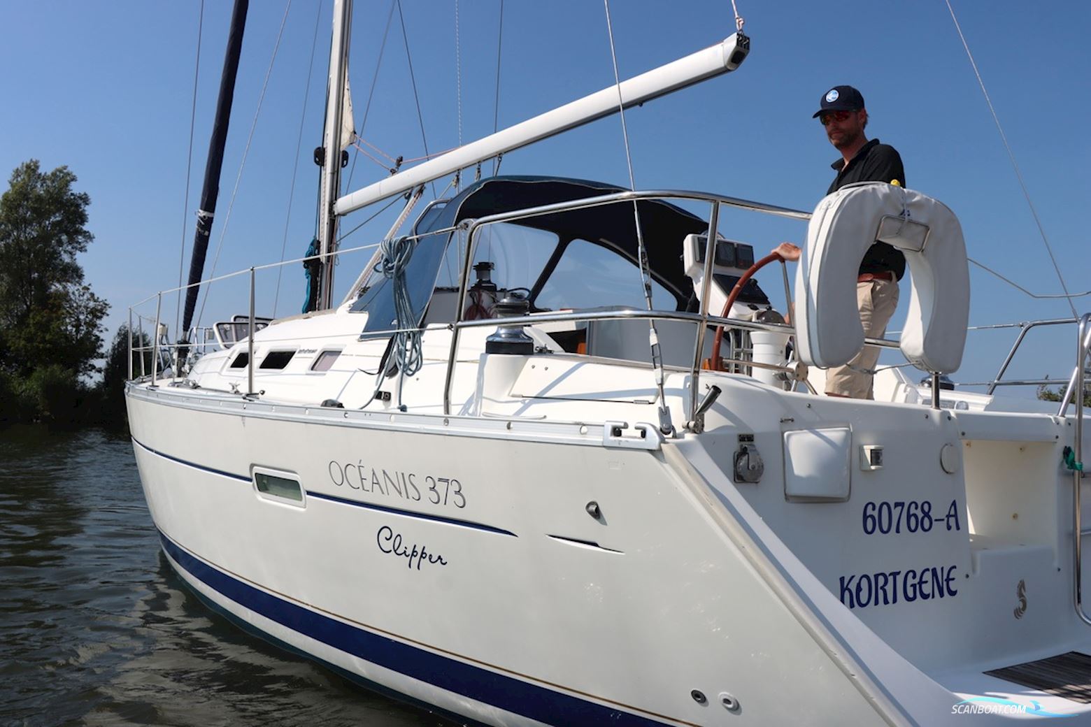 Beneteau Oceanis Clipper 373