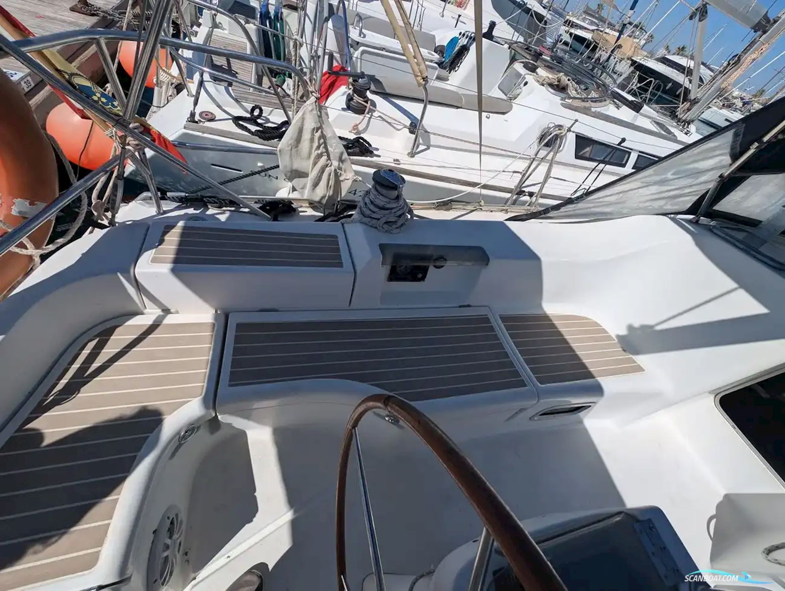 Beneteau Oceanis Clipper 393