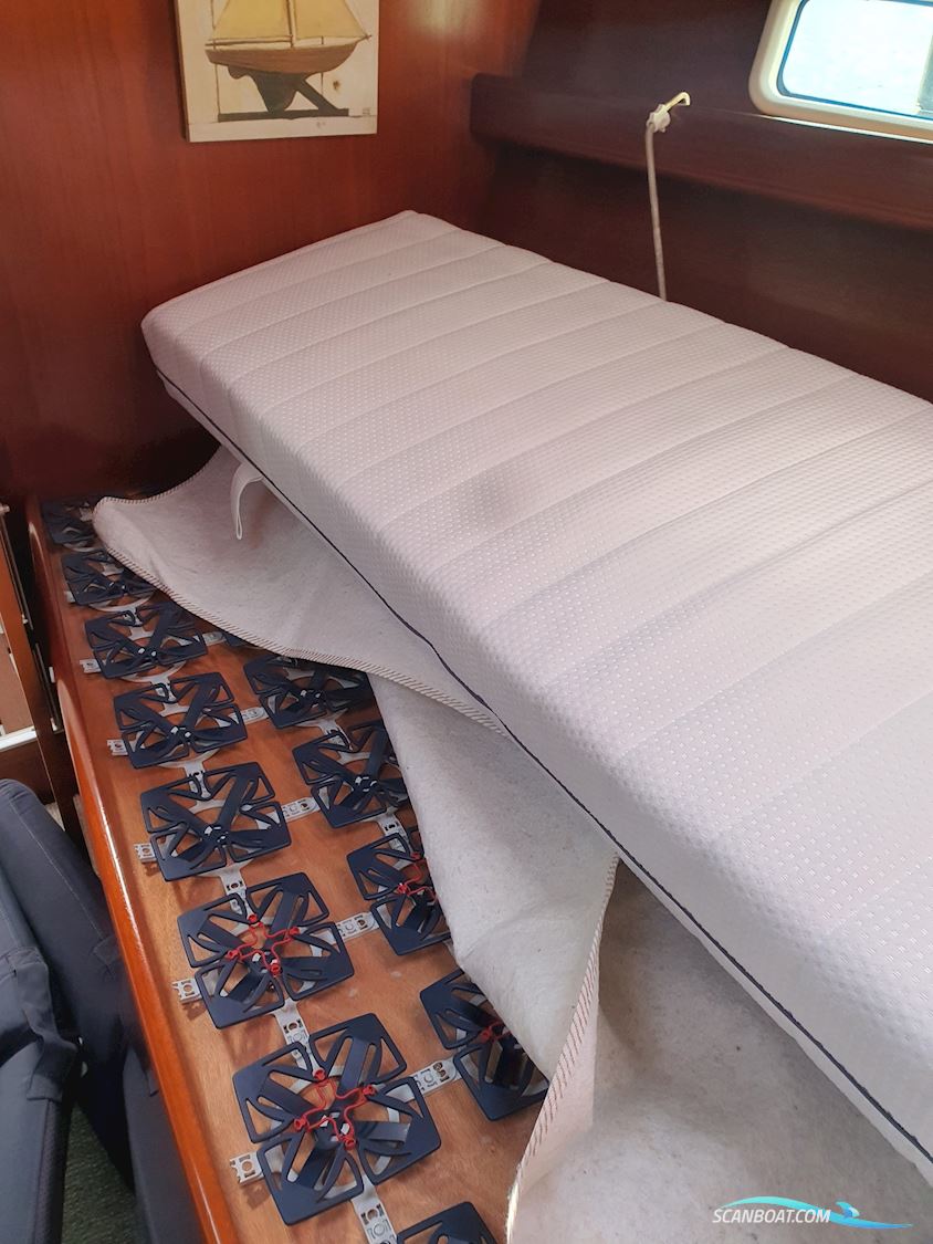 Beneteau Oceanis Clipper 411