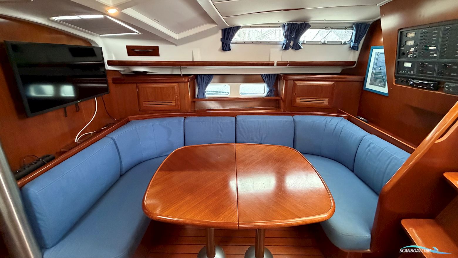 Beneteau Oceanis Clipper 42 CC