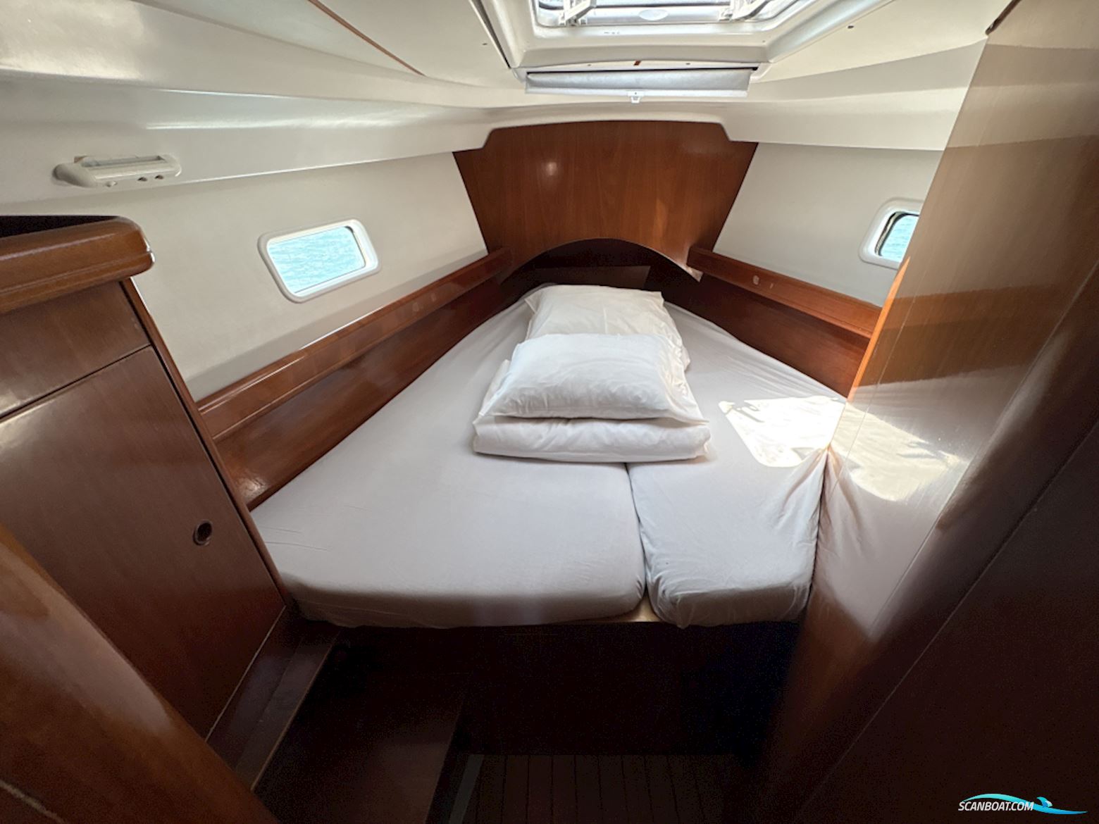 Beneteau Oceanis Clipper 423