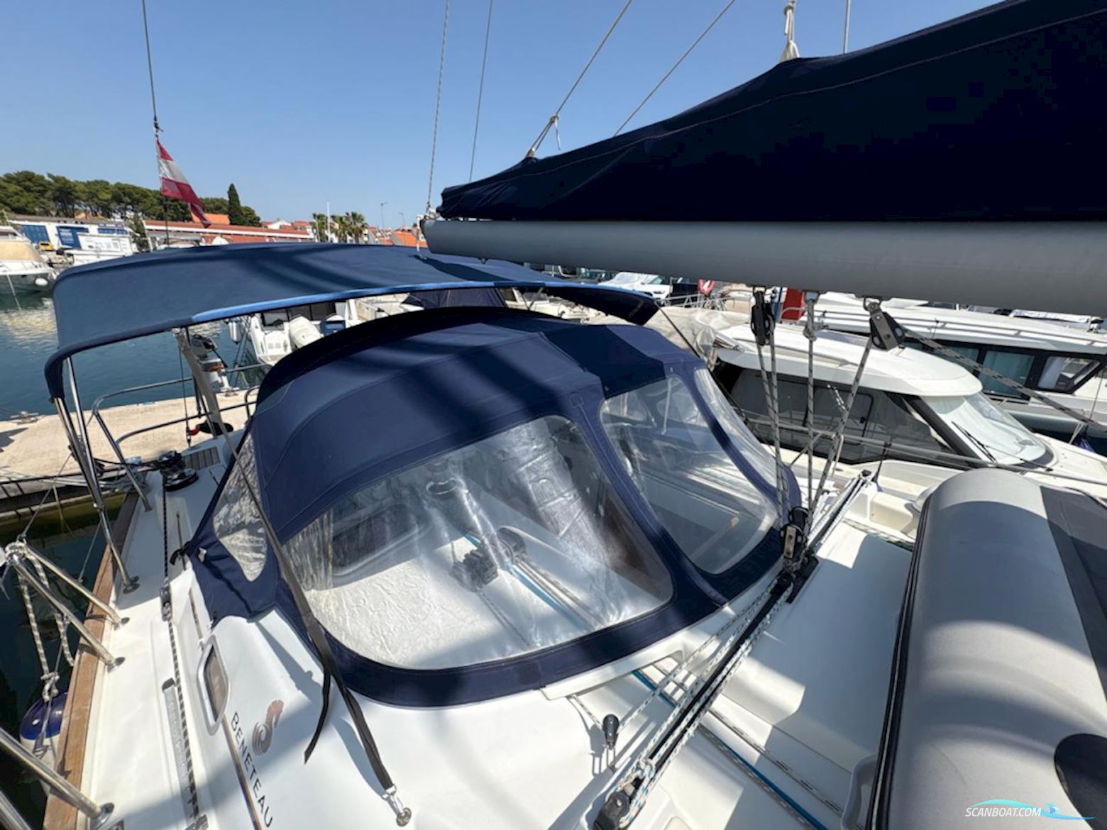 Beneteau Oceanis Clipper 423