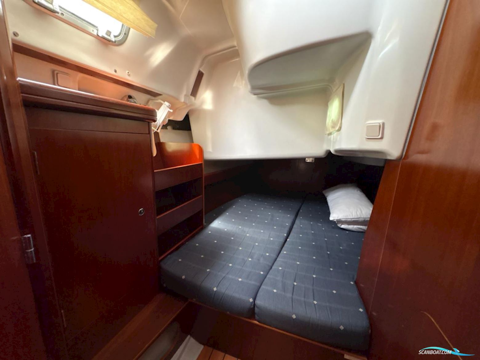 Beneteau Oceanis Clipper 423