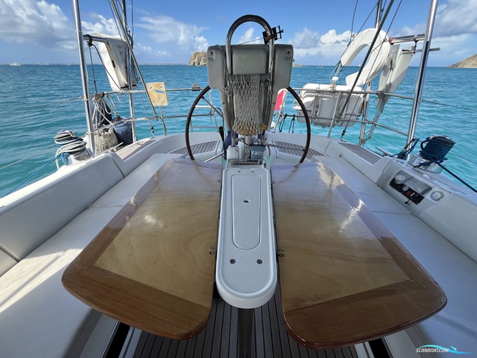 Beneteau Oceanis Clipper 423