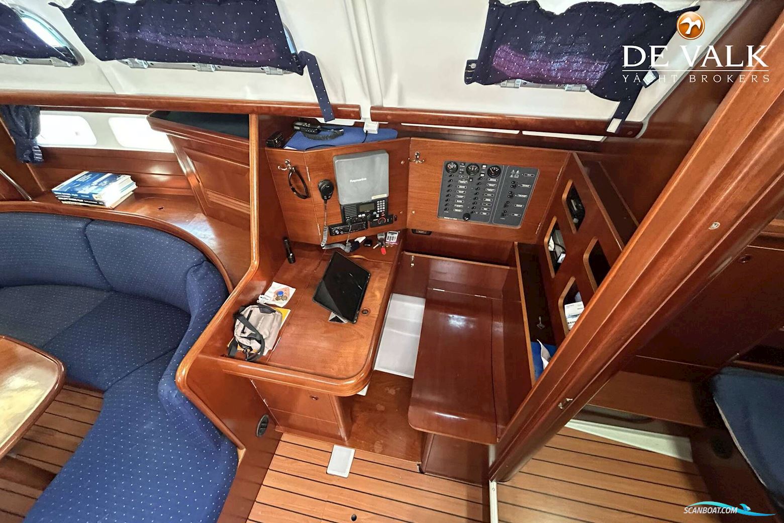 Beneteau Oceanis Clipper 423