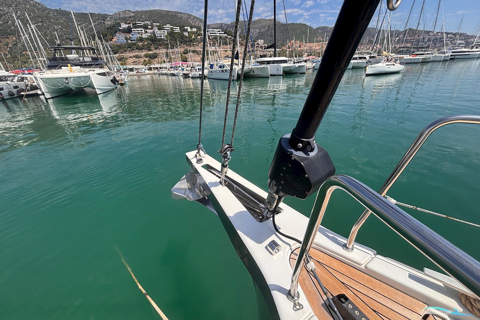 Beneteau Oceanis Yacht 54