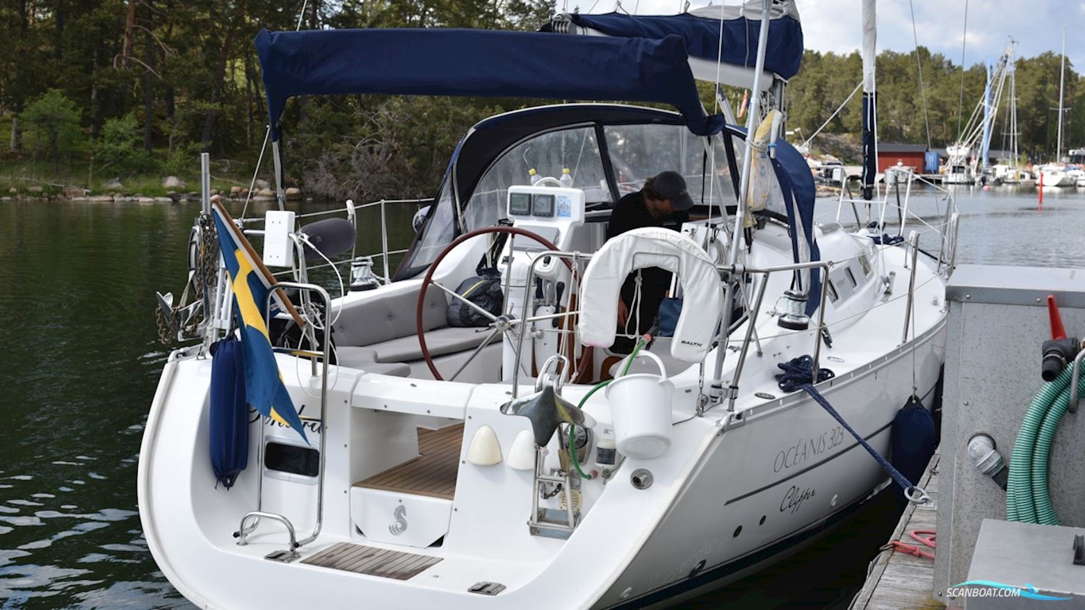 BENETEAU SEGELBÅTAR OCEANIS 323