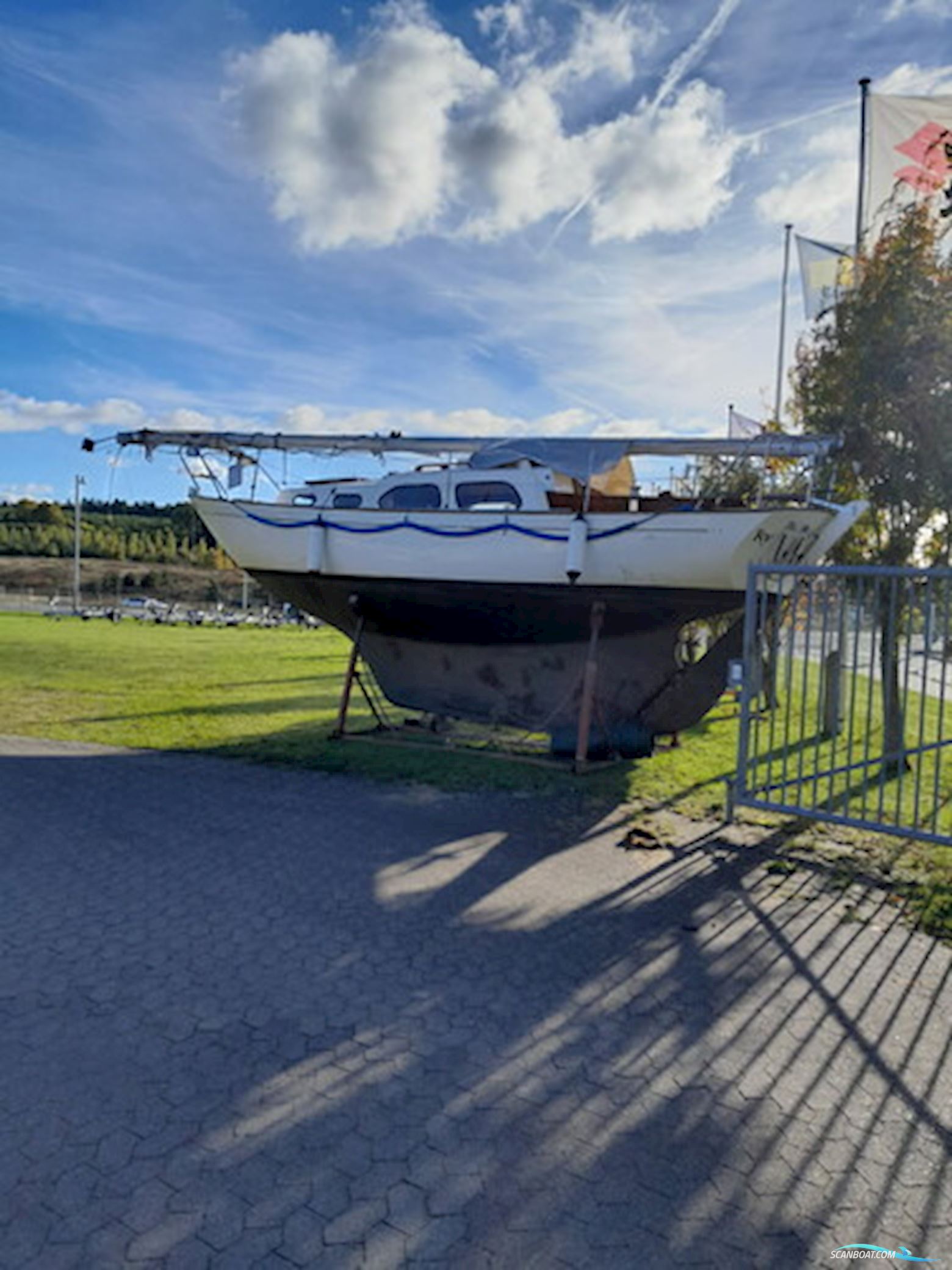 Bianca 27 motorsejler Zeilboten , met Bukh DV10 motor, Denemarken