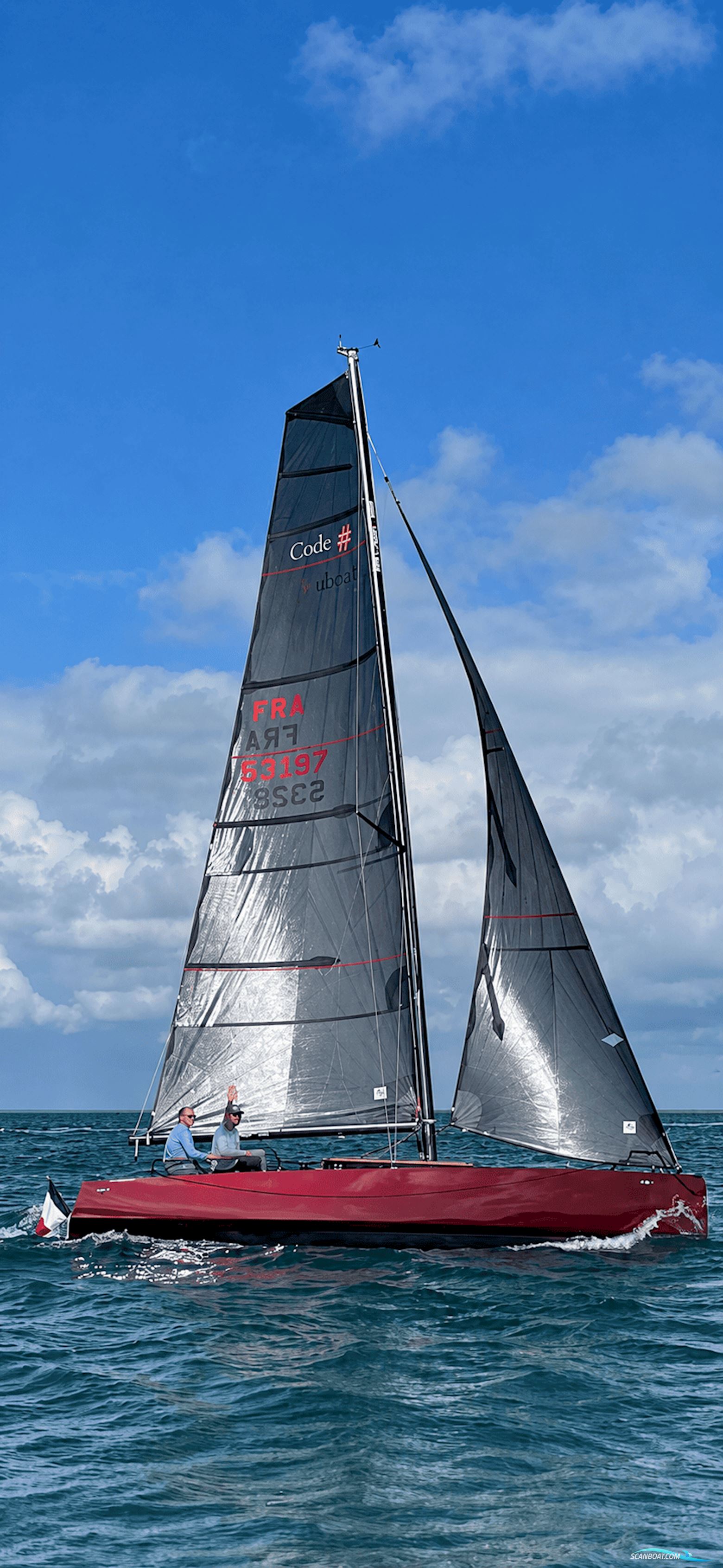 Black Pepper Code # daysailer Zeilboten 2021, met Nann motor, France