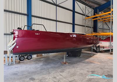 Black Pepper Code # Daysailer Zeilboten 2021, met Nann motor, France