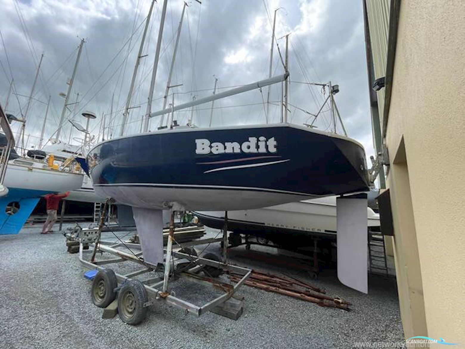 Bolero Quarter Tonner