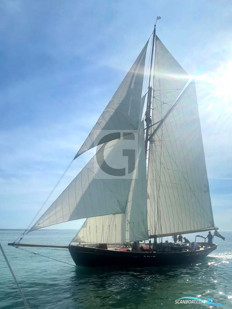 Bristol Pilot Cutter