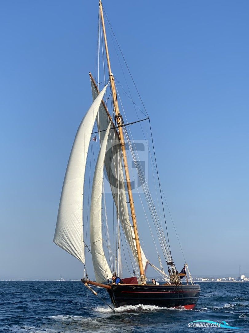 Bristol Pilot Cutter