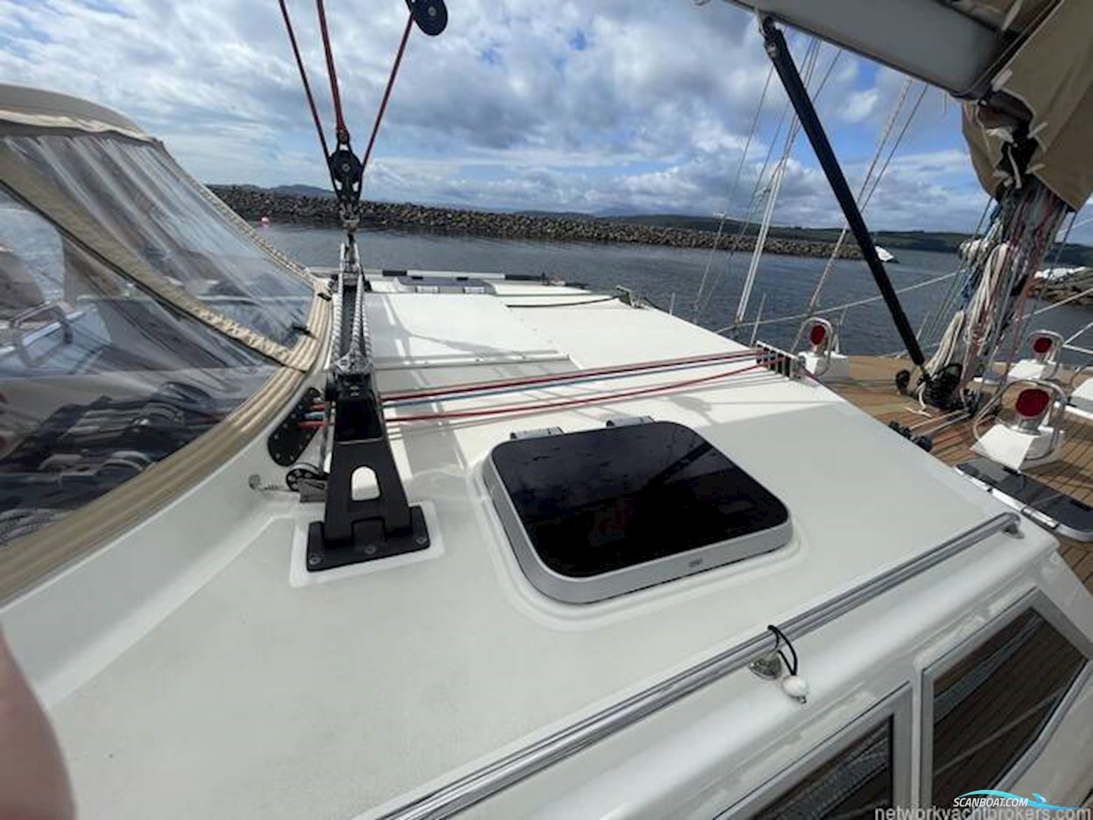 Bruce Roberts Custom Built Voyager 542 | 54ft