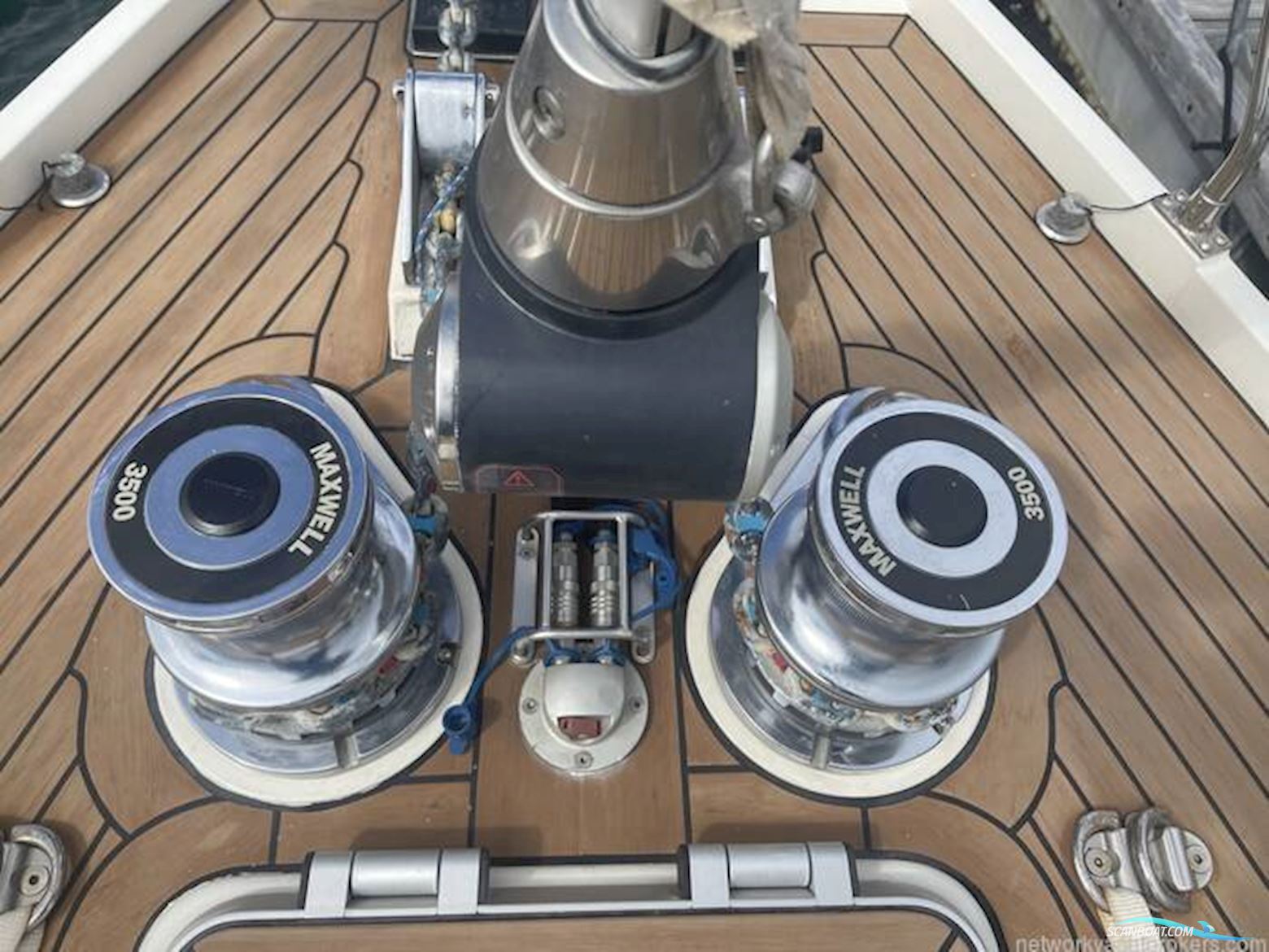 Bruce Roberts Custom Built Voyager 542 | 54ft