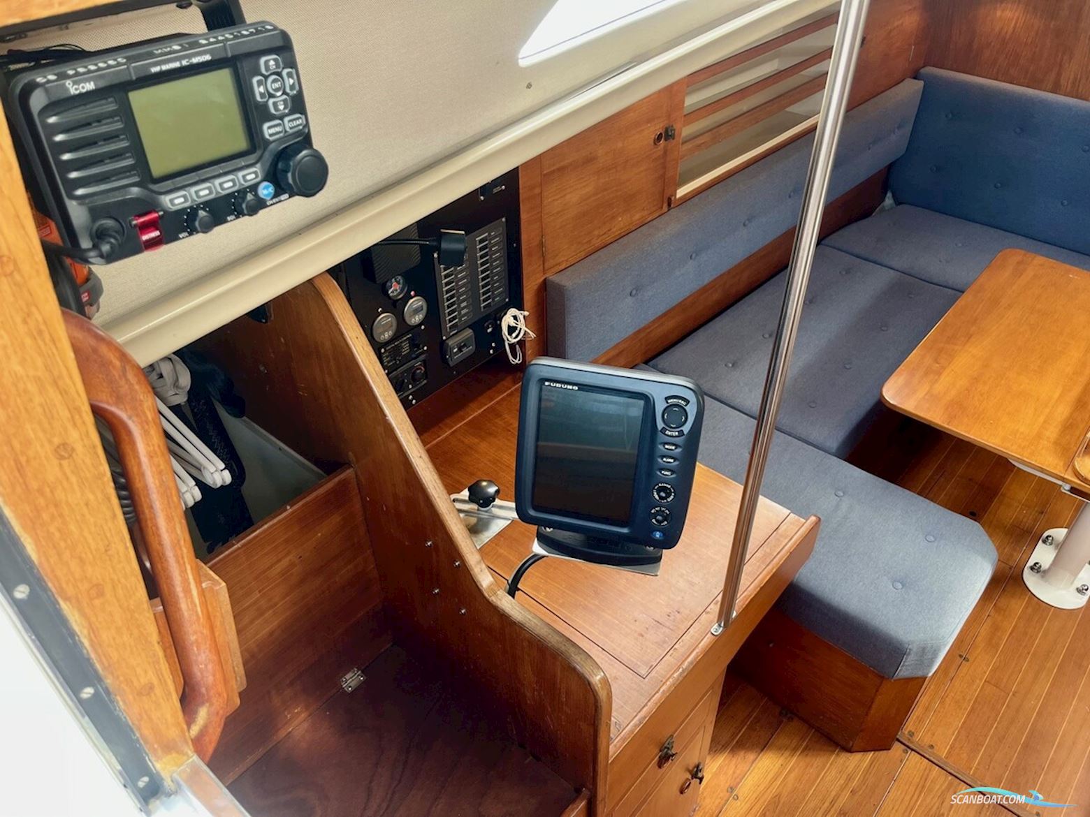 Camper & Nicholsons Nicholson 35