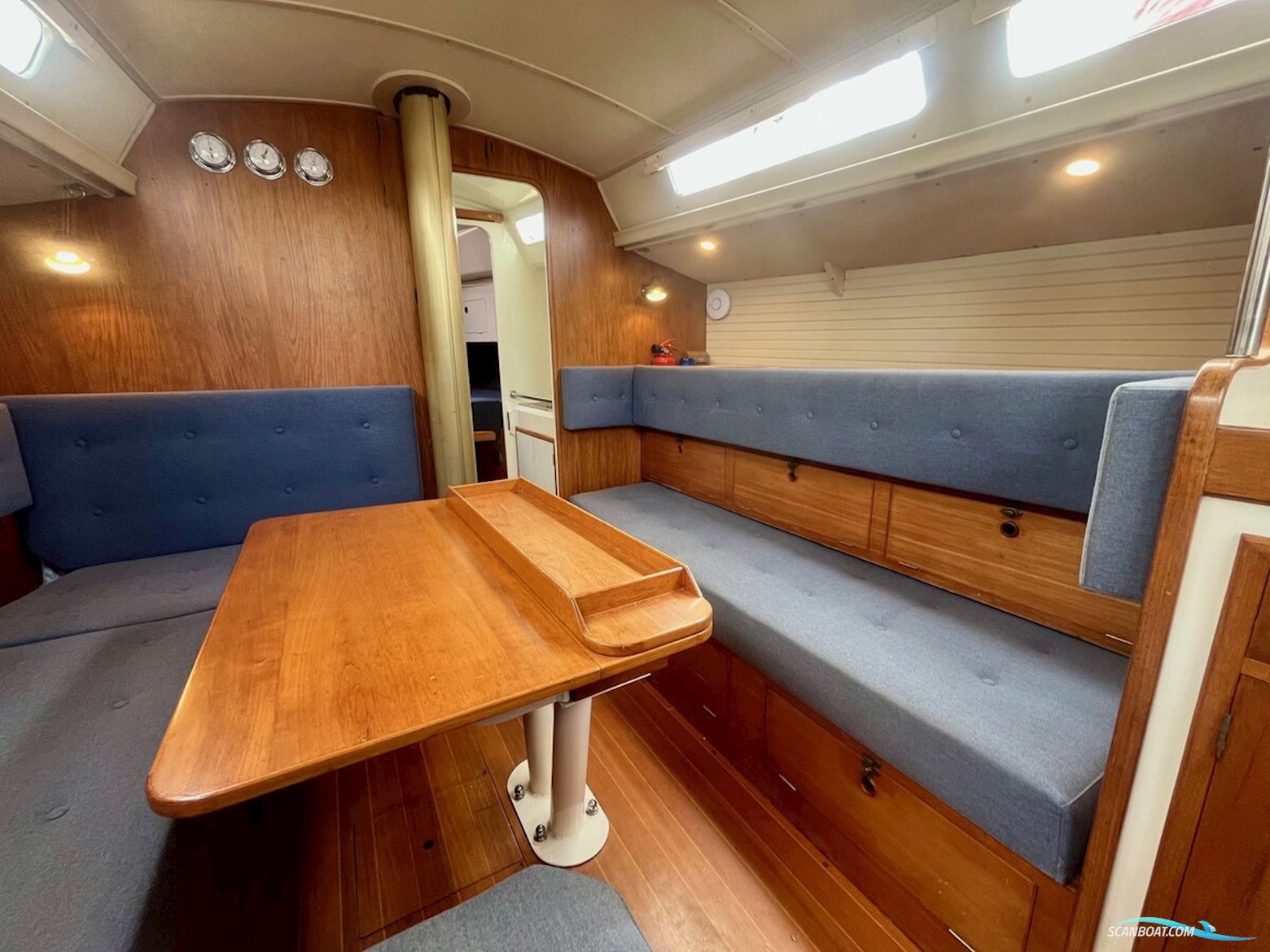 Camper & Nicholsons Nicholson 35