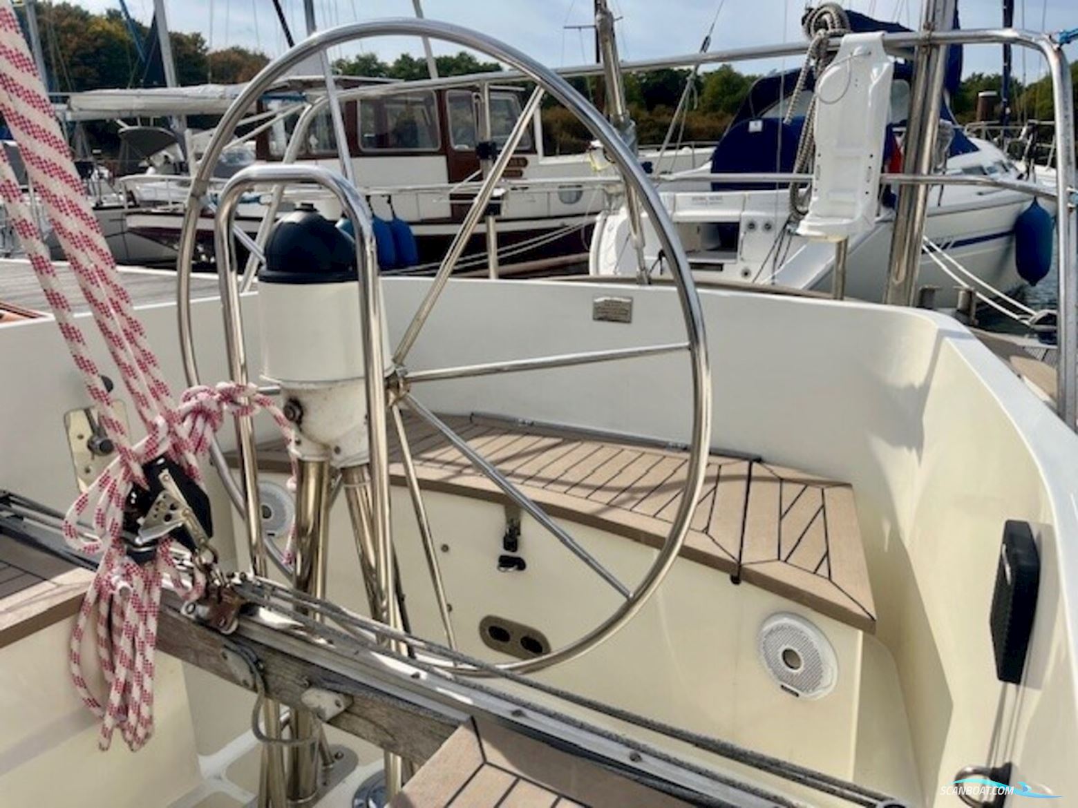 Camper & Nicholsons Nicholson 35