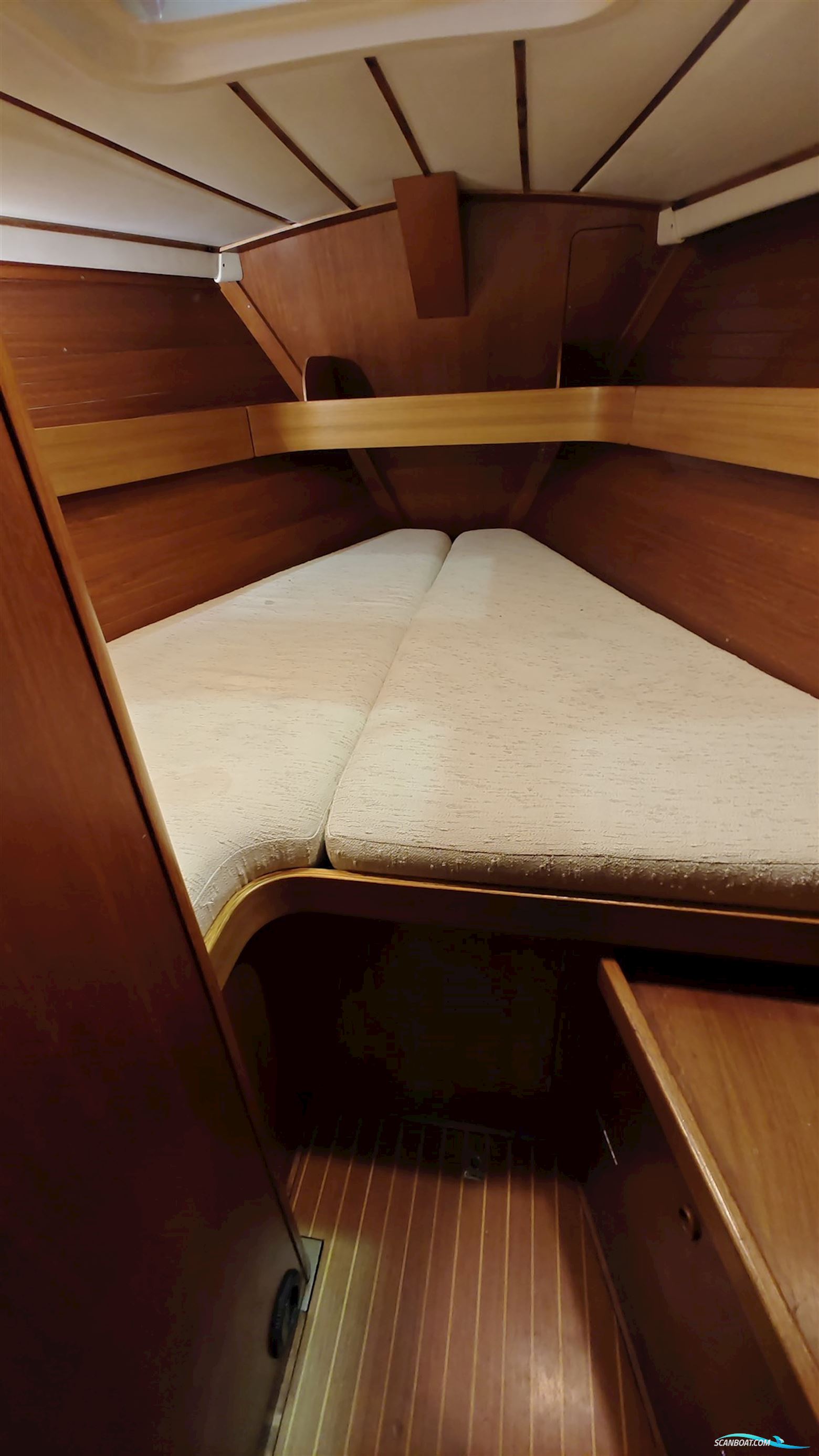 Cantiere del Pardo Grand Soleil 45