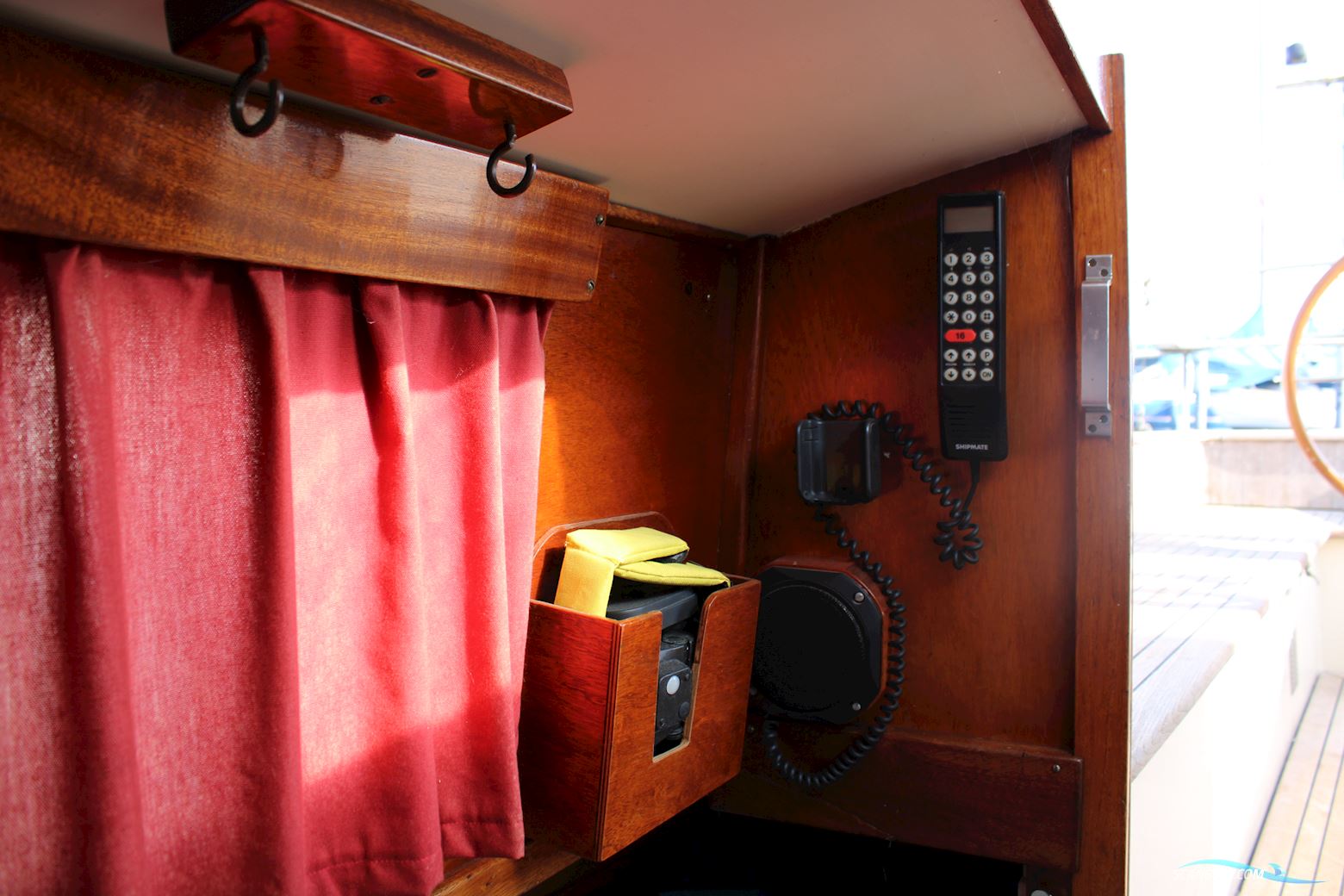 Carena 35