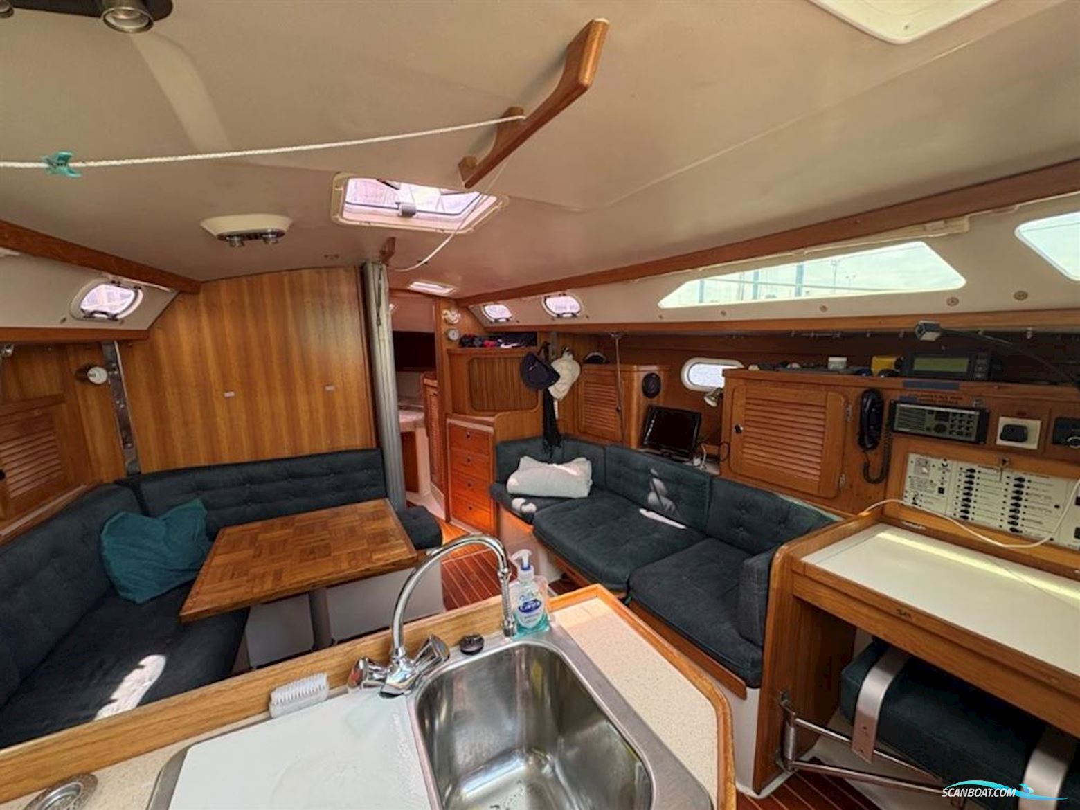 Catalina  36 Mark II