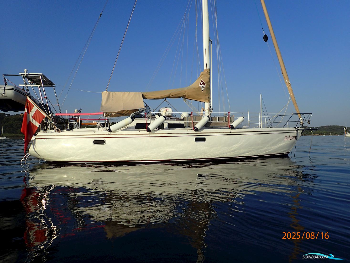 Catalina 36