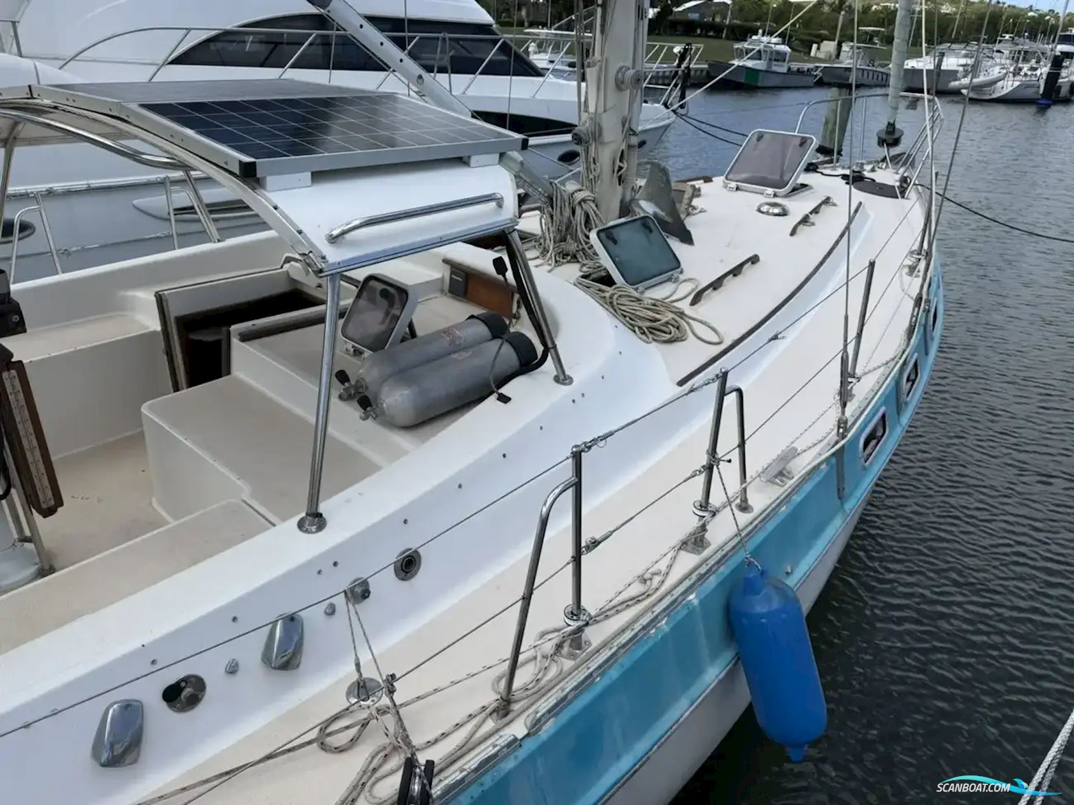 Catalina 41 Classic