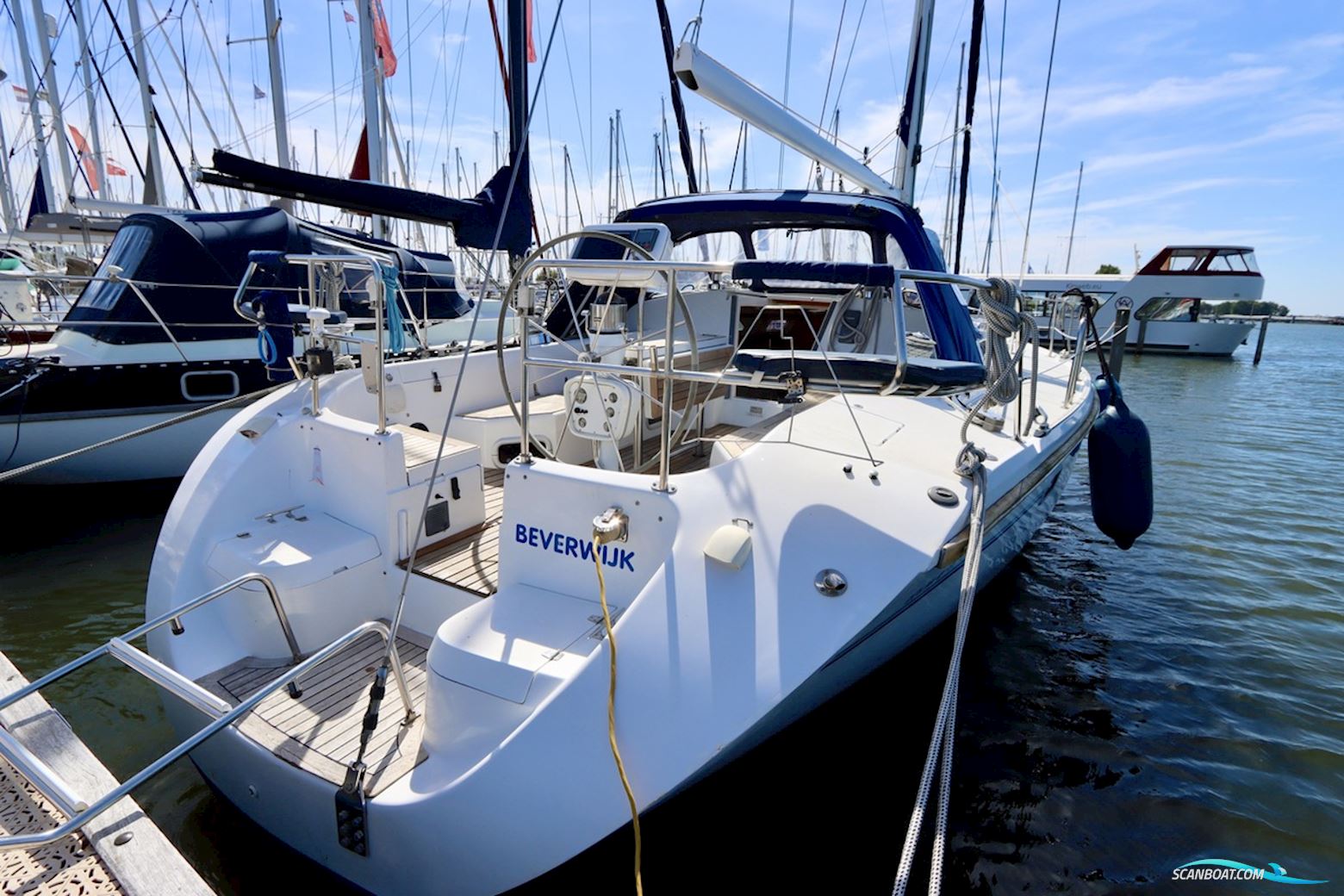 Catalina 42 MK II