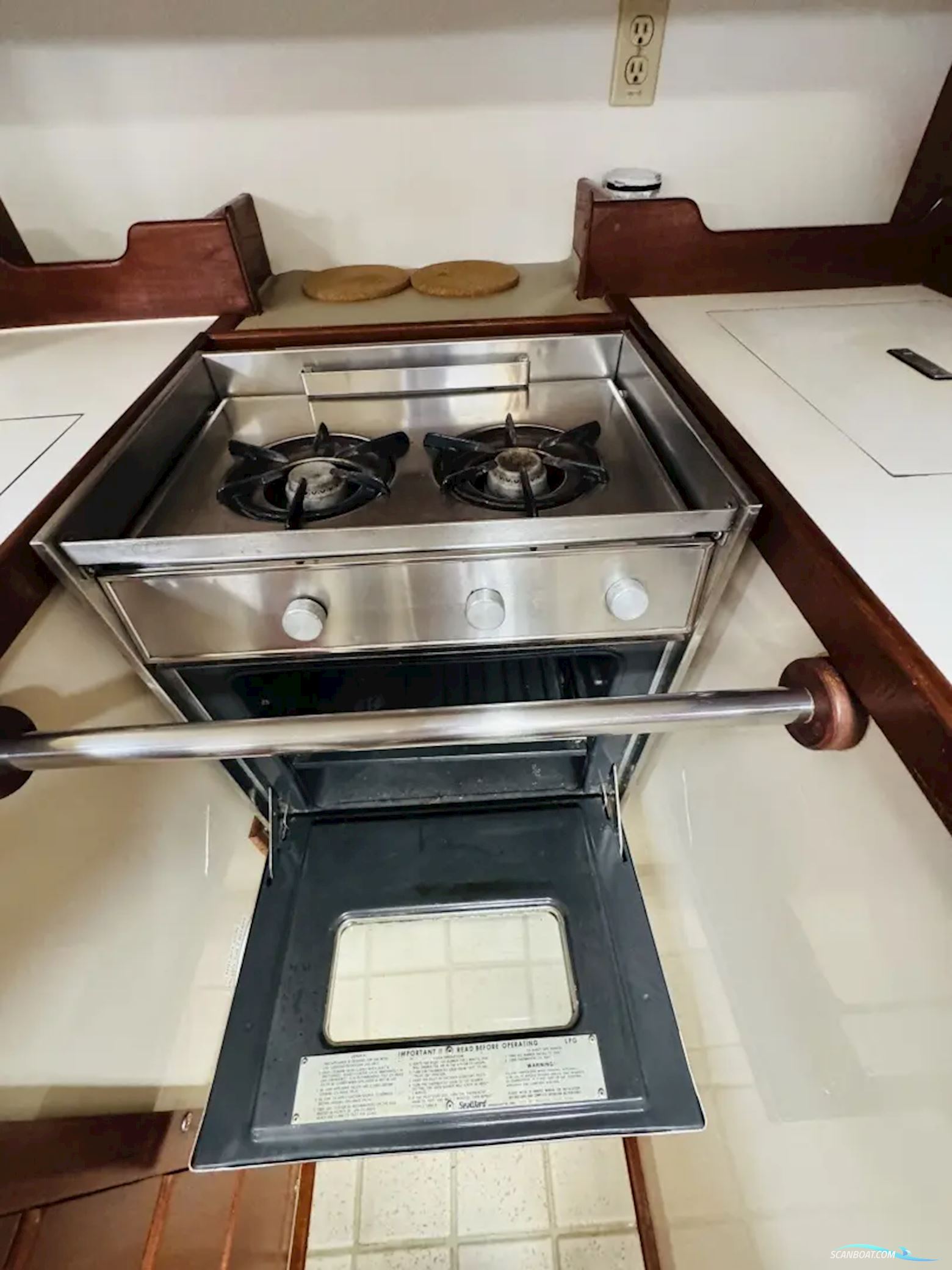 Catalina Out Island Classic 41