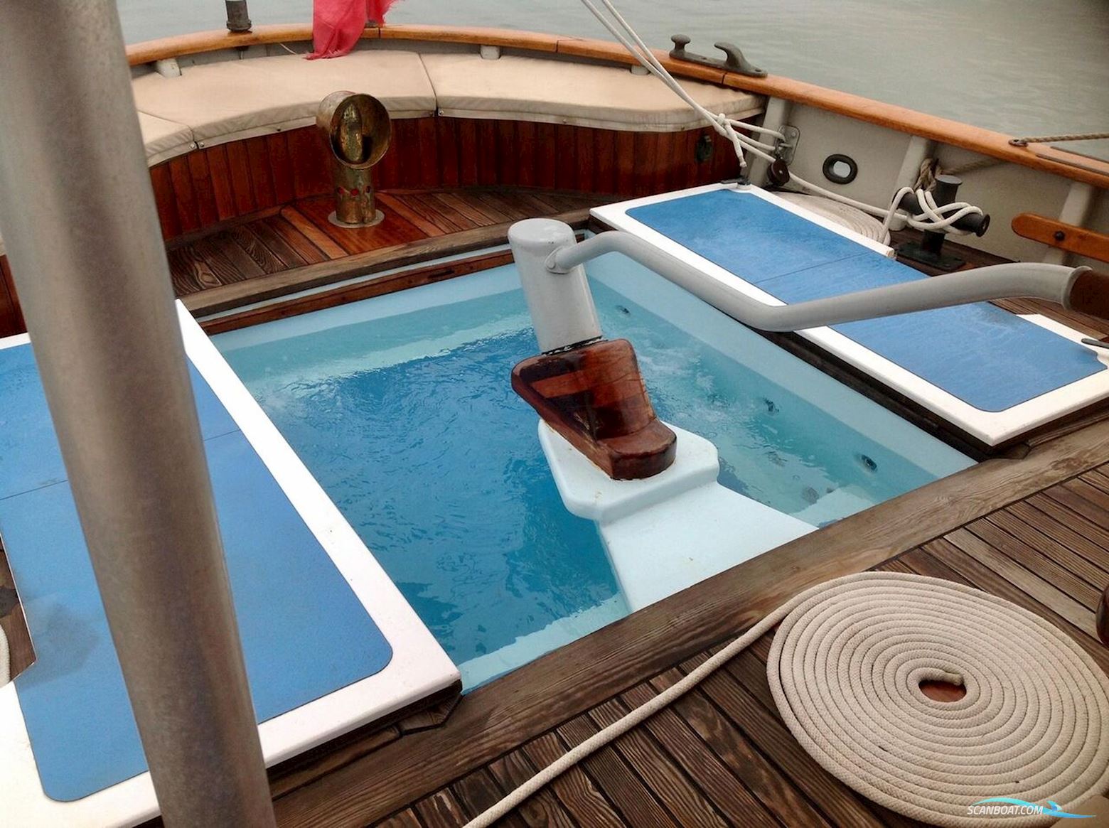 Classic Ketch Pilot House 65ft